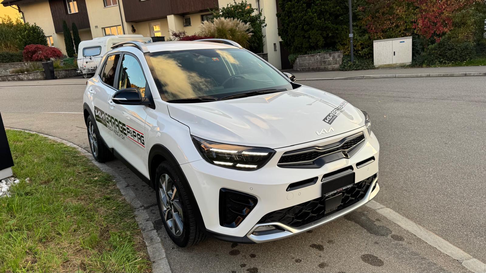 KIA Stonic 1.0 T-GDi MHEV GT-Line-showroom-element-2