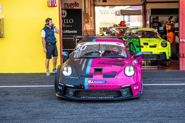 PORSCHE 992 GT3 CUP-showroom-element-2