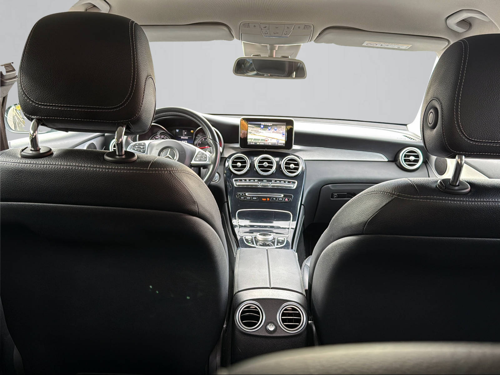 MERCEDES-BENZ GLC Coupé 250 AMG Line 4Matic 9G-Tronic-image-8