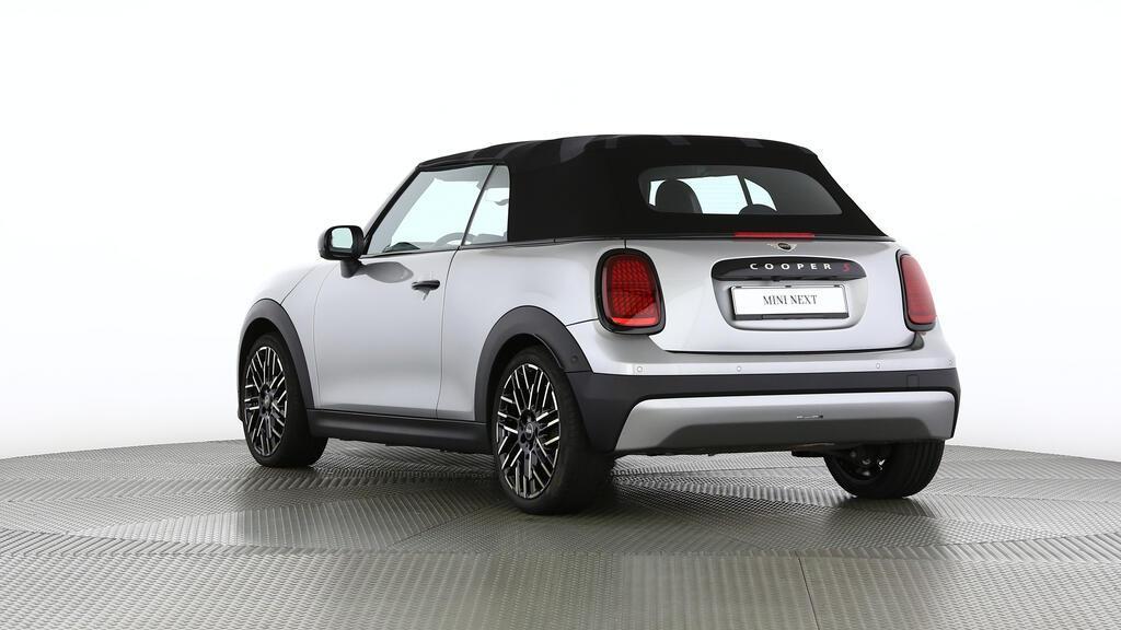 MINI Cooper S Cabrio-image-4