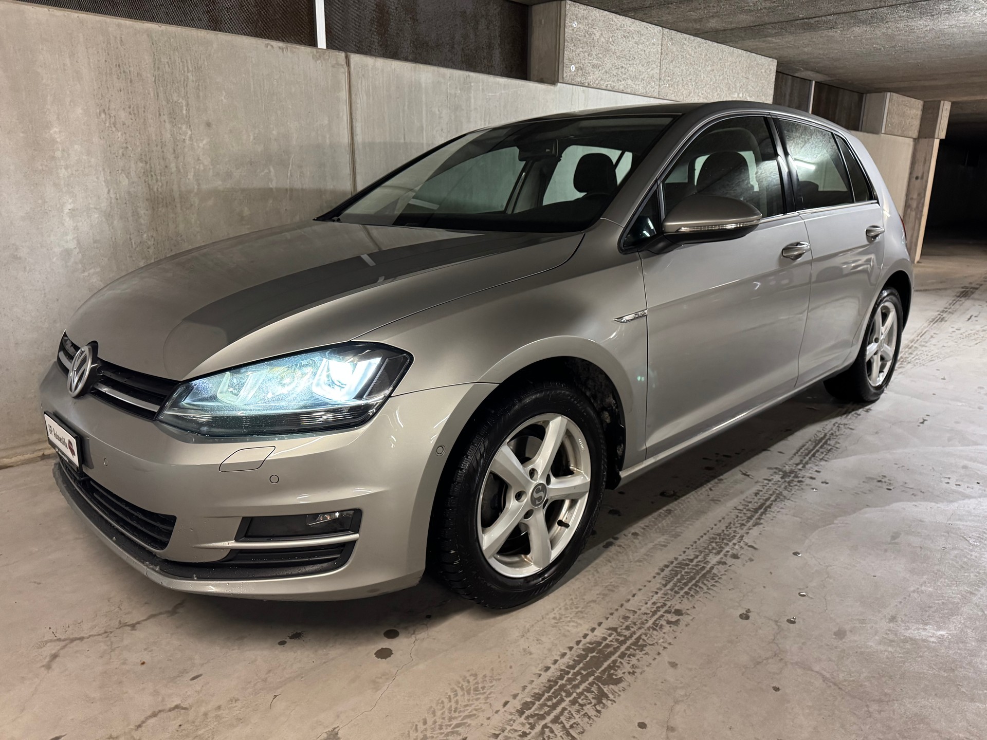 VW Golf 1.4 TSI Cup R-Line DSG-image-8