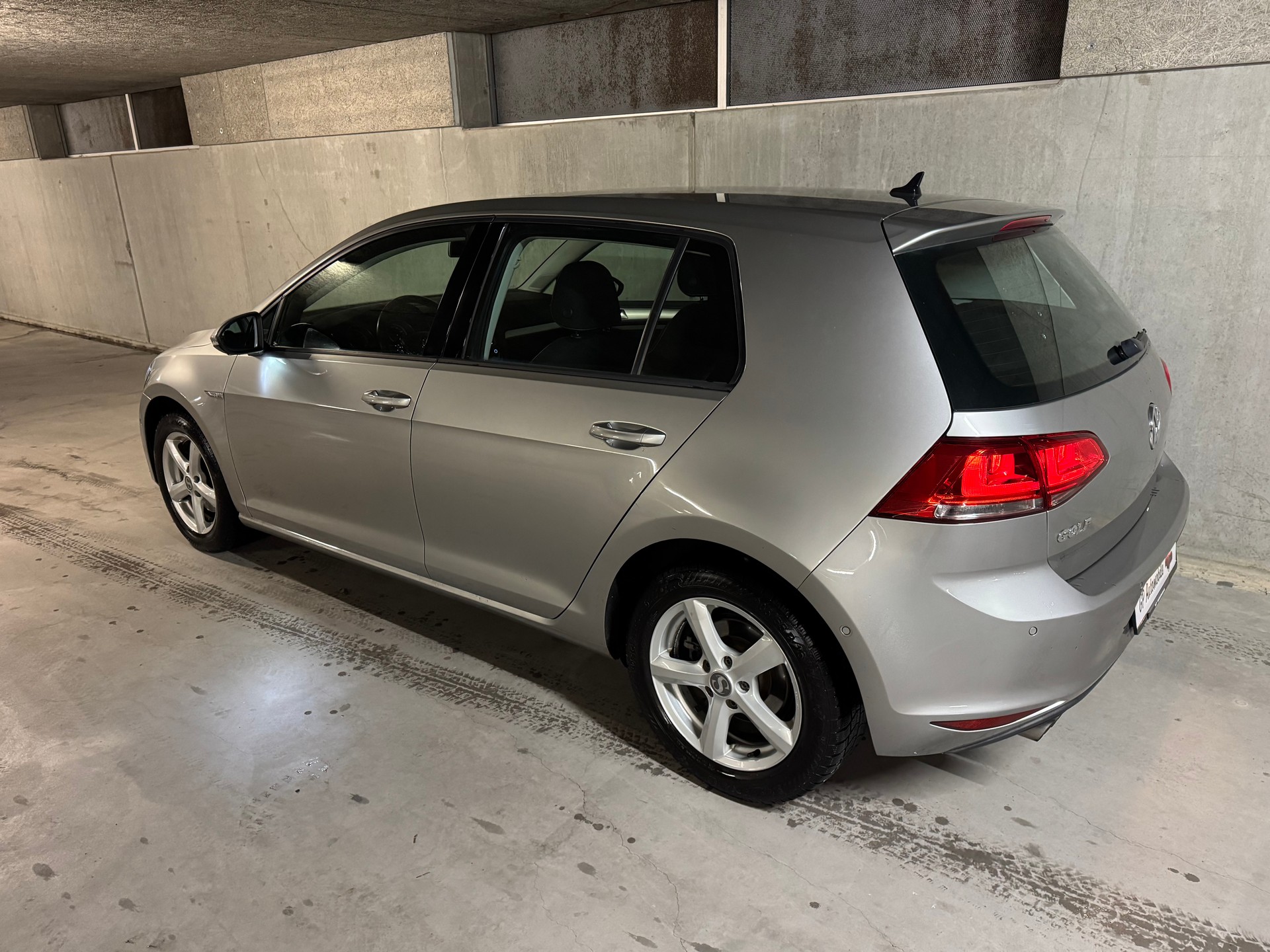 VW Golf 1.4 TSI Cup R-Line DSG-image-2