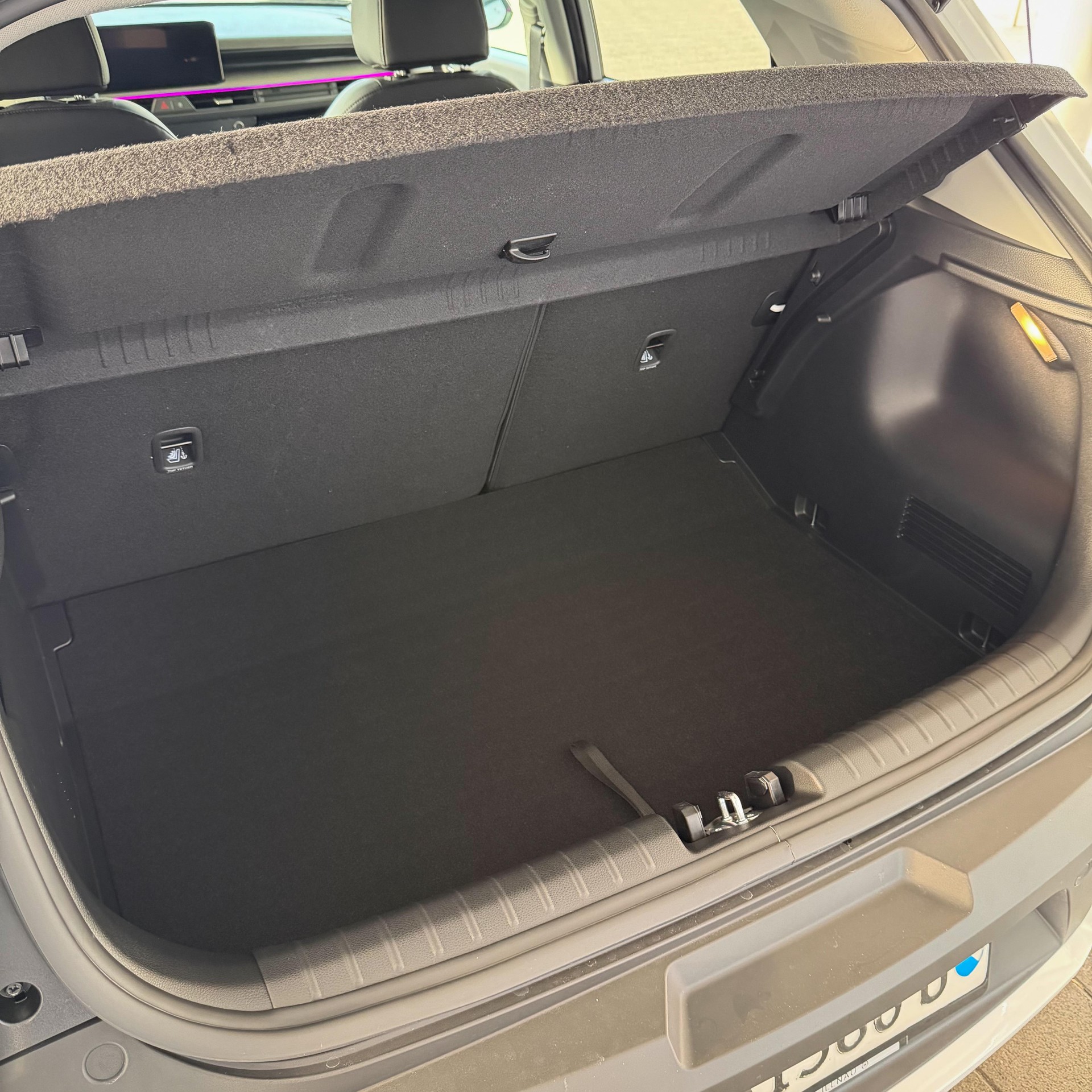 KIA Stonic 1.0 T-GDi MHEV GT-Line-image-17
