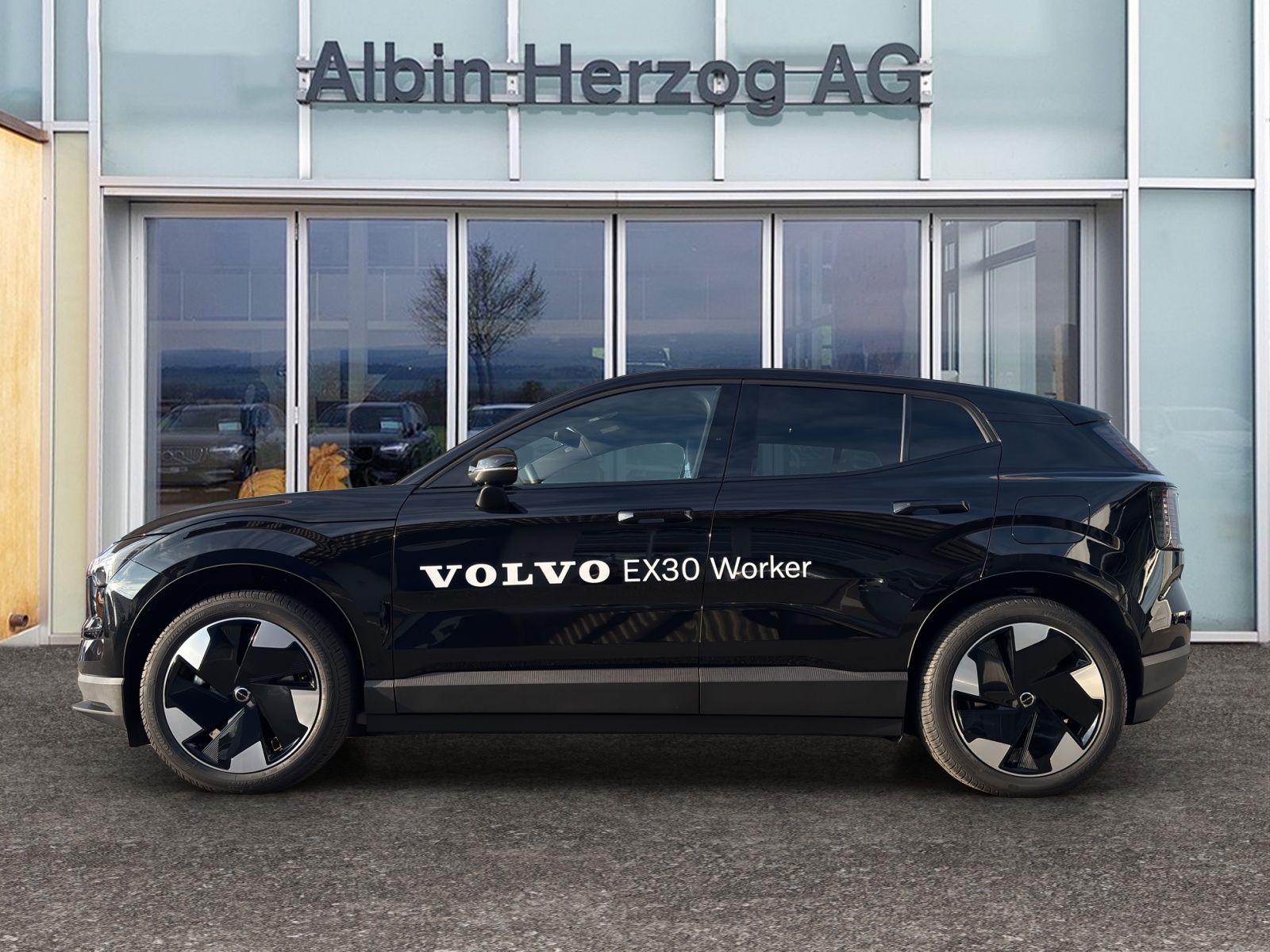 VOLVO EX30 E60 Plus Worker-image-1