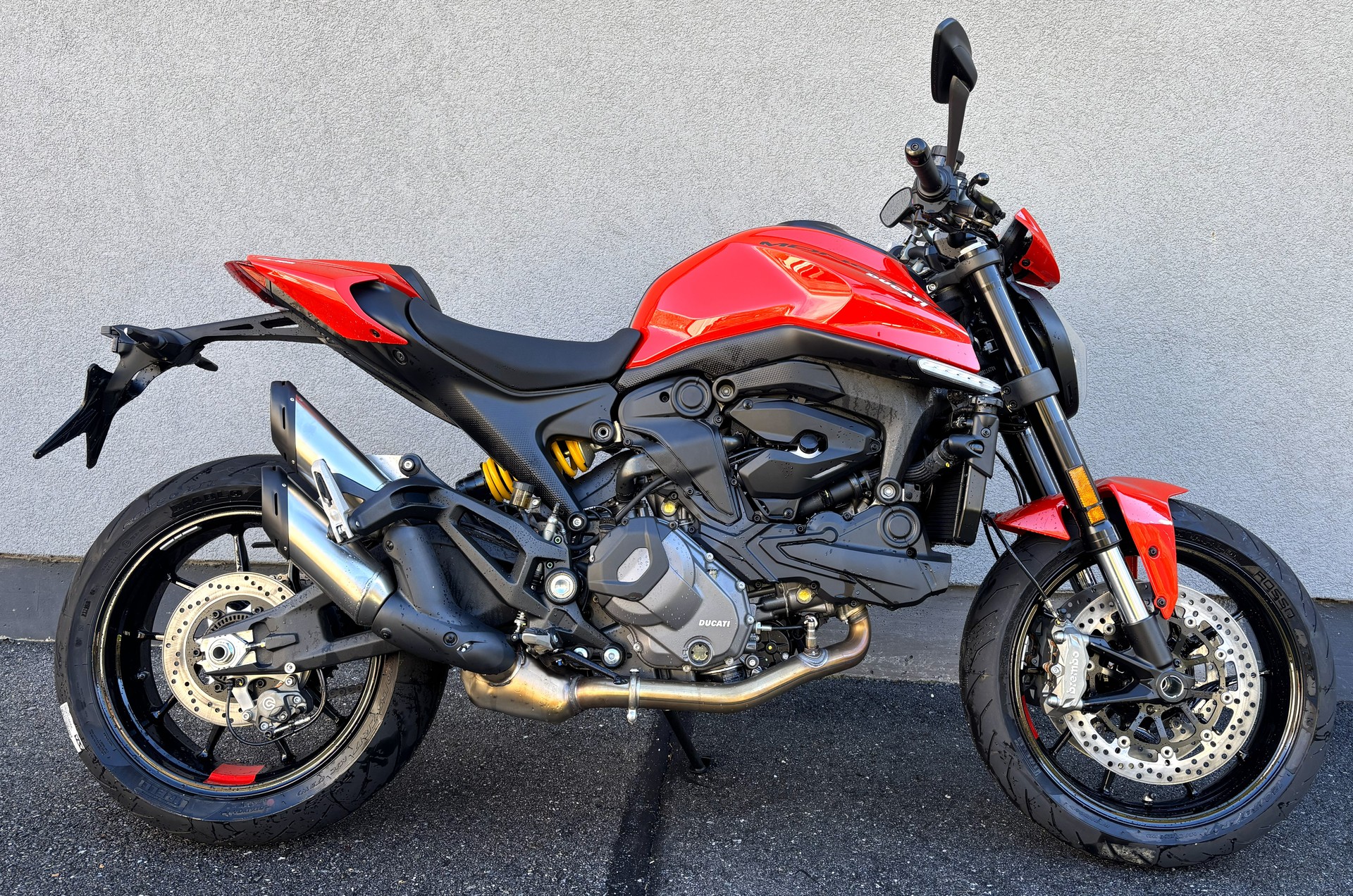 DUCATI Monster + 937