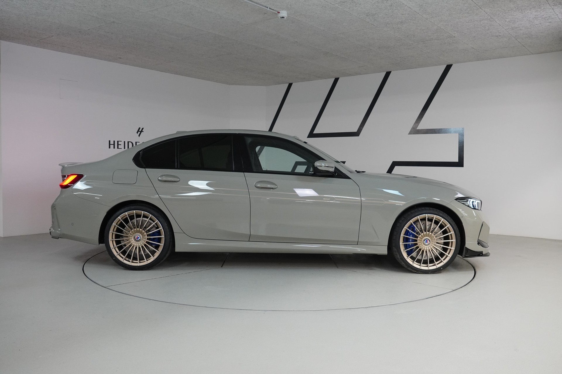 BMW-ALPINA B3 BiTurbo 3.0 xDrive GT Switch-Tronic-image-7