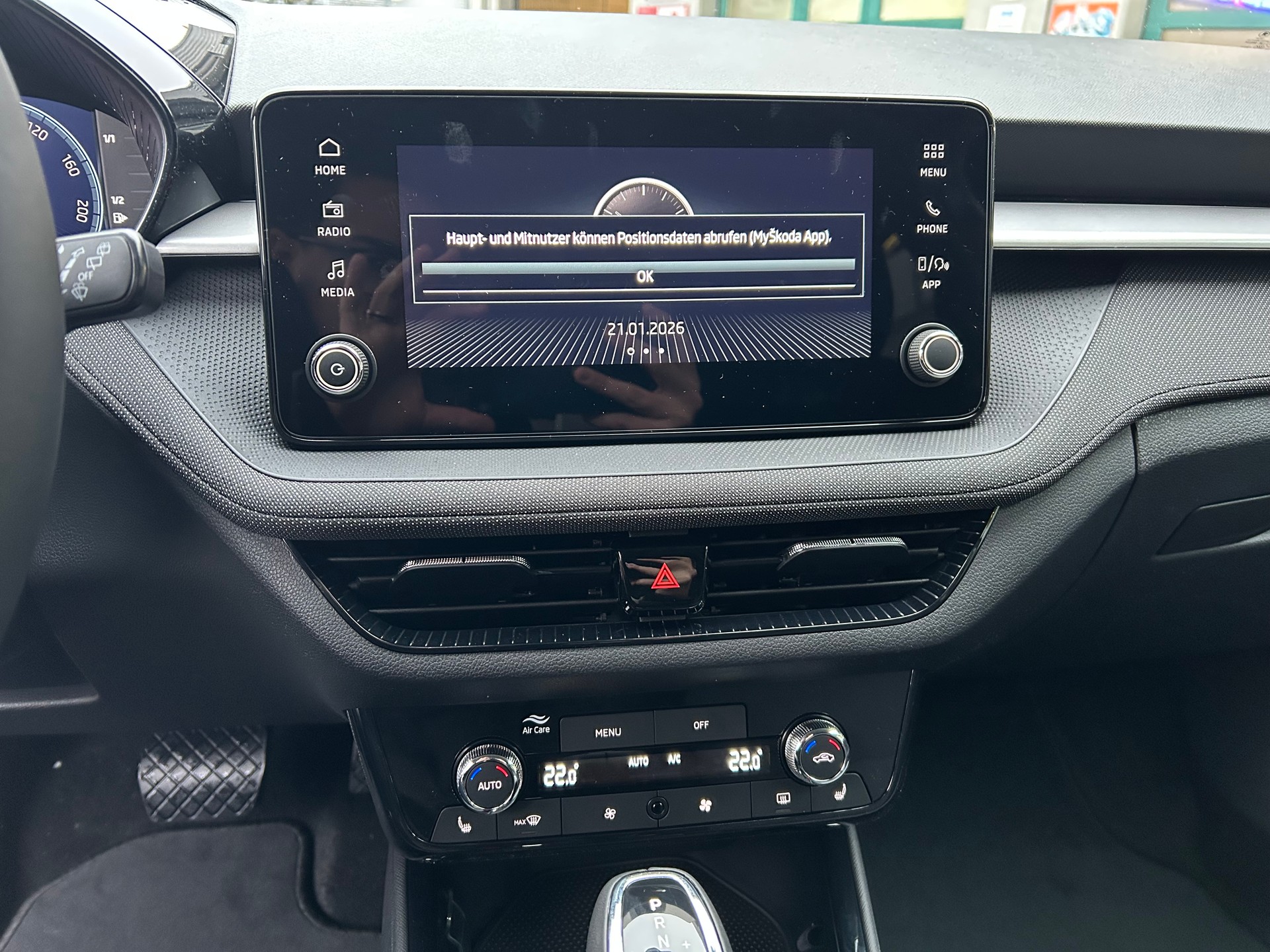 SKODA Fabia 1.0 TSI Selection DSG-image-8