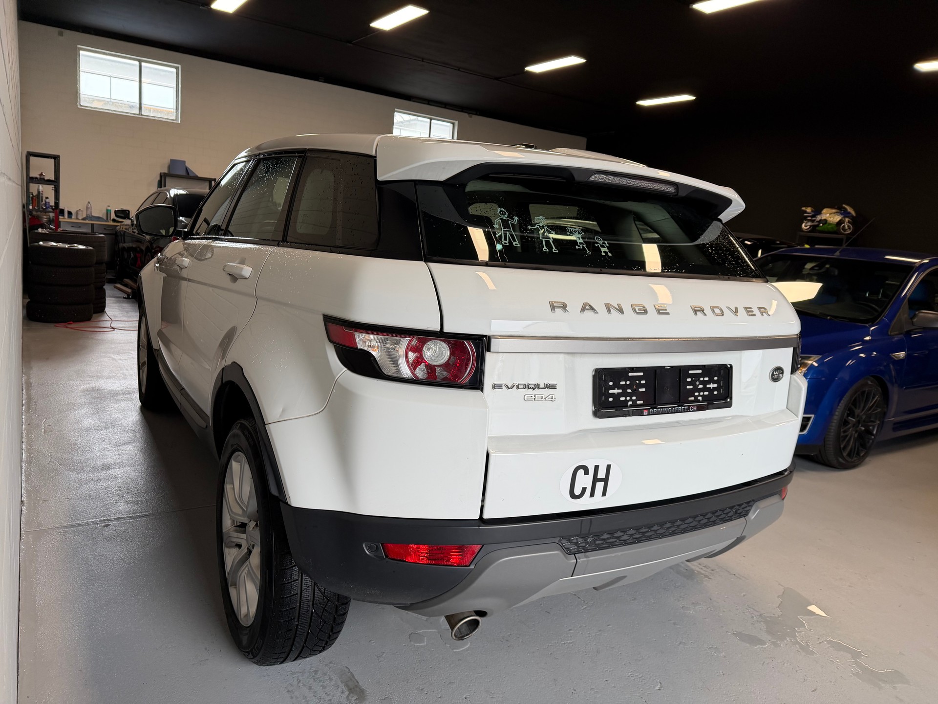 LAND ROVER Range Rover Evoque 2.2eD4 Dynamic 2WD-image-5
