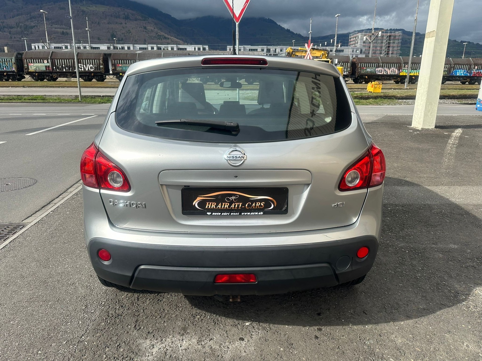 NISSAN Qashqai 2.0 dCi 4WD acenta Automatic-image-4