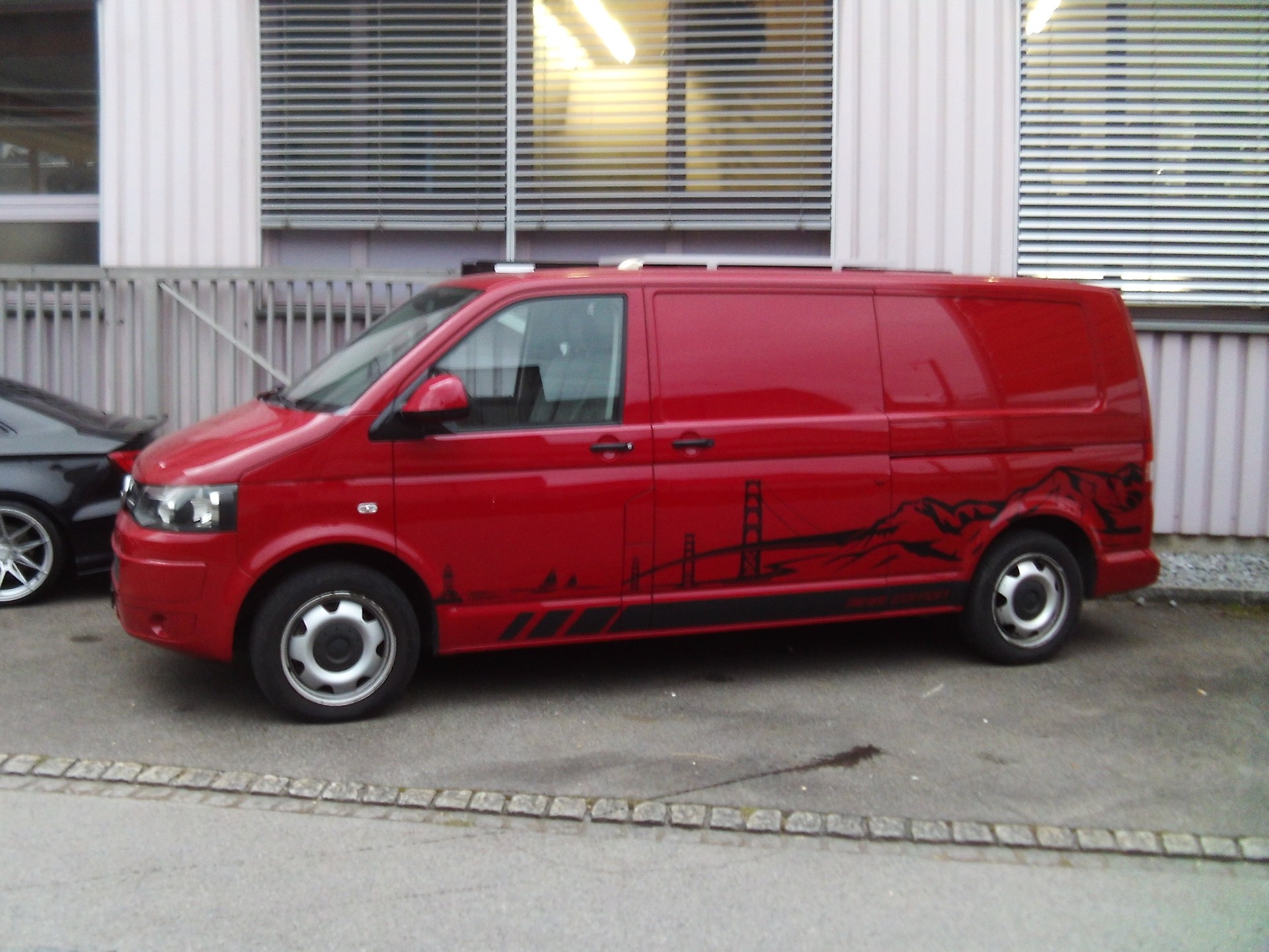 VW T5 California 2.0 Bi-TDI Beach DSG-showroom-element-1