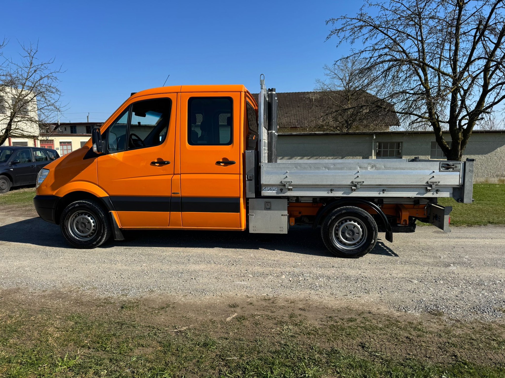MERCEDES-BENZ Sprinter 316 NGT Standard Automat-image-5