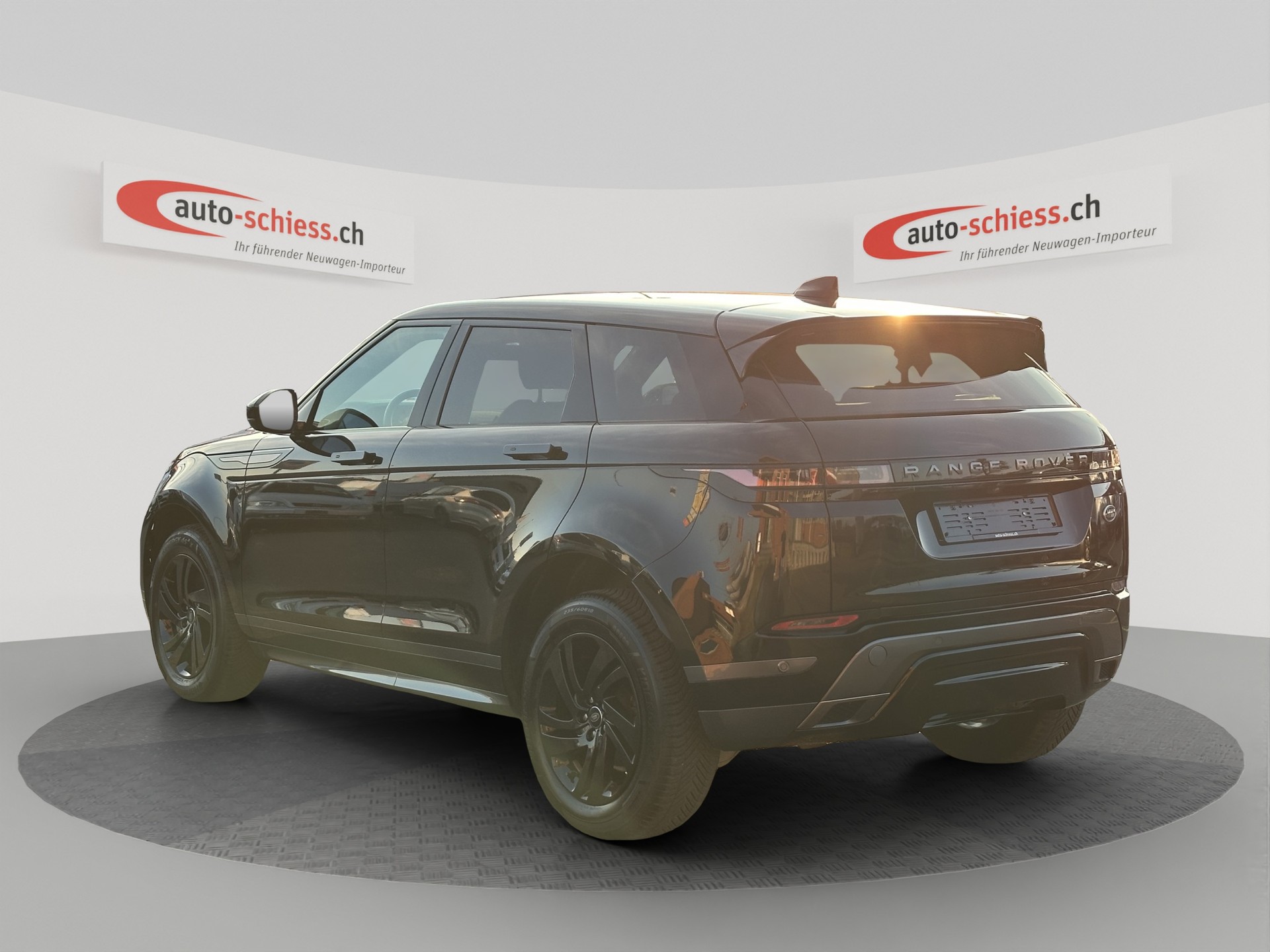 LAND ROVER Range Rover Evoque R-Dynamic P 200 SE AT9-image-2