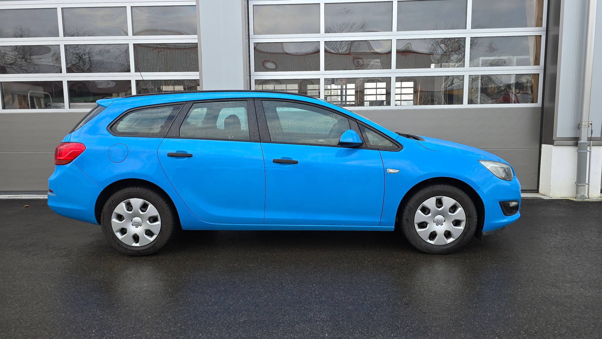 OPEL Astra SportsTourer 1.4i 16V Turbo-image-1