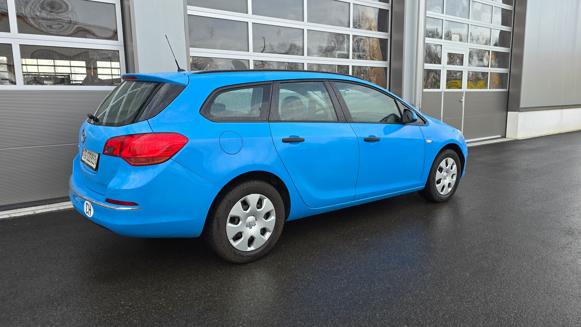 OPEL Astra SportsTourer 1.4i 16V Turbo-image-2