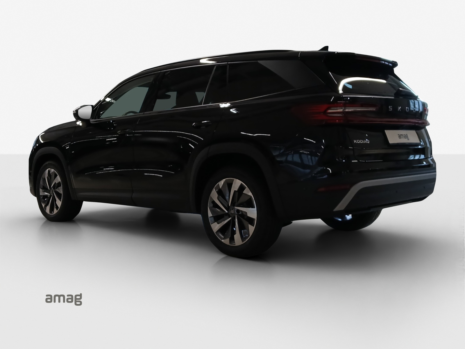 SKODA Kodiaq 2.0 TDI Selection 4x4-showroom-element-2