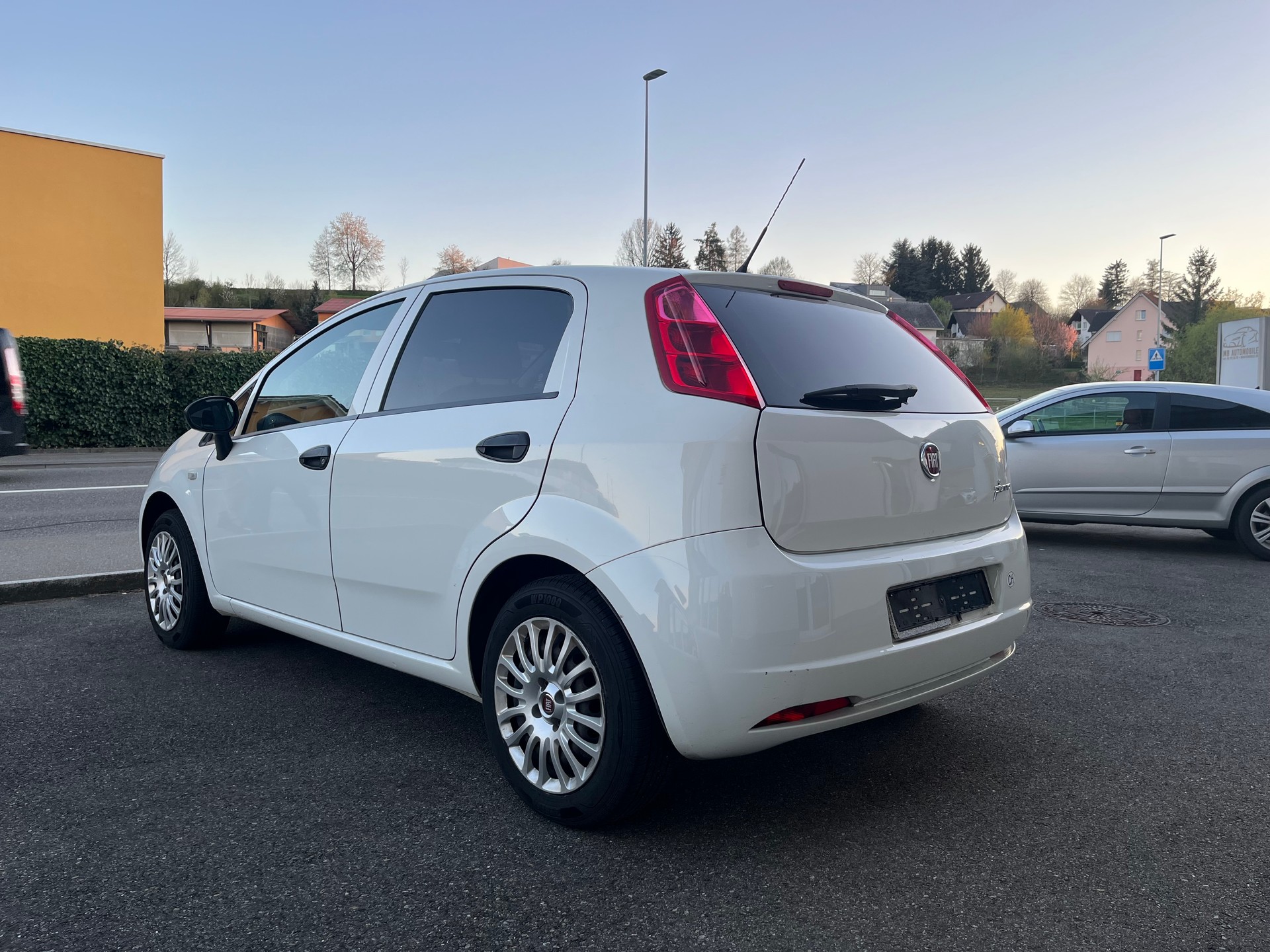FIAT Punto 1.2 Pop Star-image-4