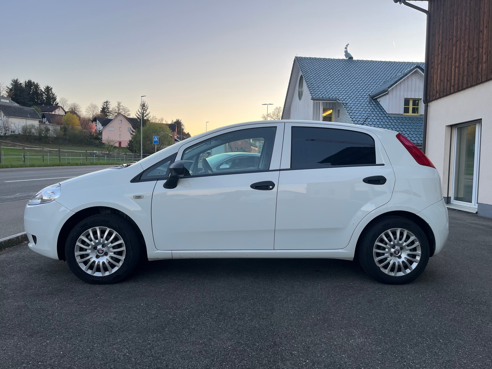 FIAT Punto 1.2 Pop Star-image-3