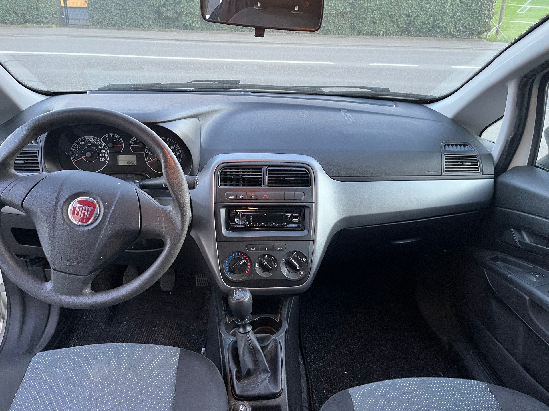FIAT Punto 1.2 Pop Star-image-9