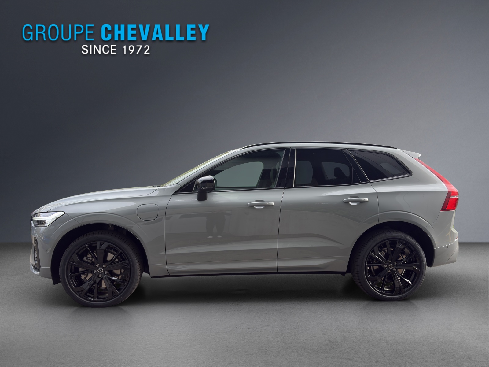 VOLVO XC60 T6 eAWD PluginHybrid Black Edition Geartronic-image-2