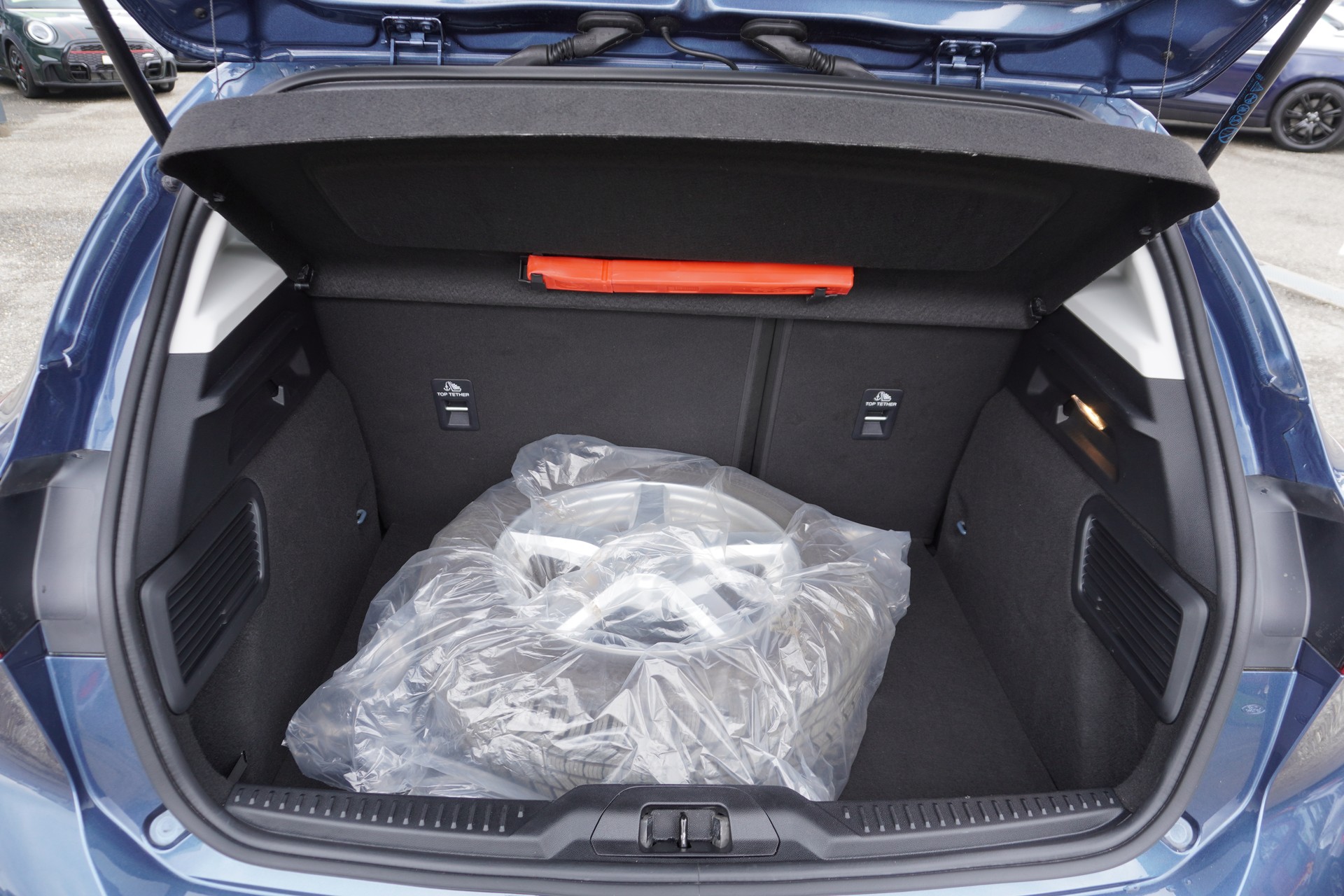 FORD Focus 1.0 MHEV Titanium X Automatic-image-9