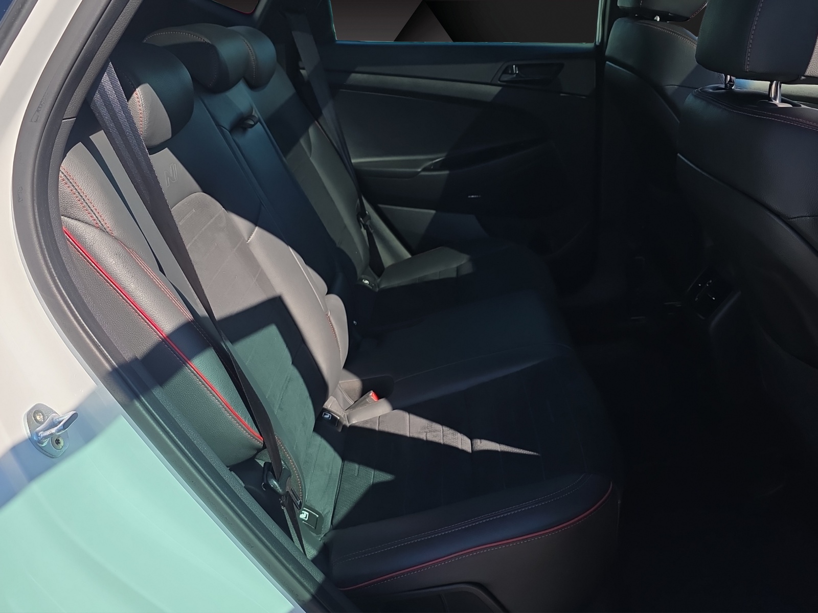 HYUNDAI Tucson 2.0 CRDI N-Line Mild Hybrid 4WD Automatic-image-16
