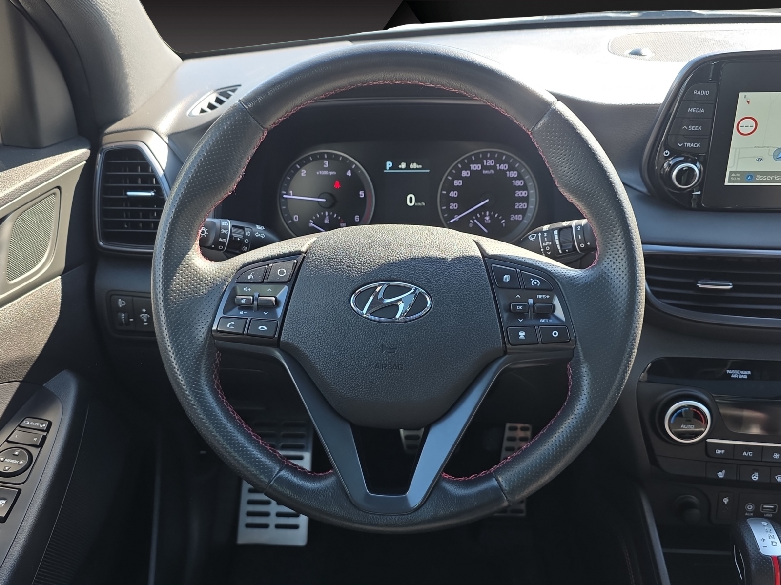 HYUNDAI Tucson 2.0 CRDI N-Line Mild Hybrid 4WD Automatic-image-8