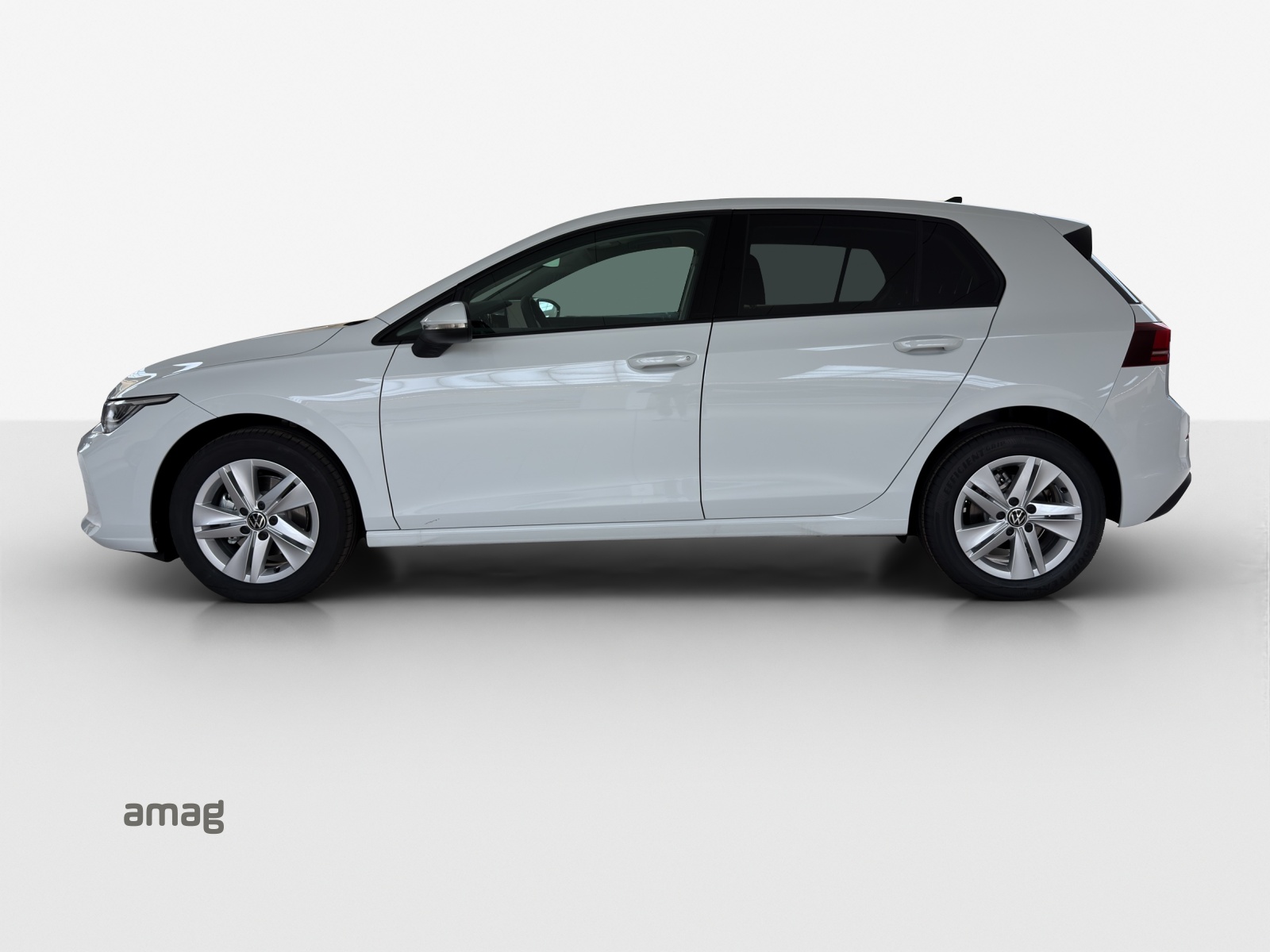 VW Golf 1.5 e TSI mHEV Value DSG-image-1