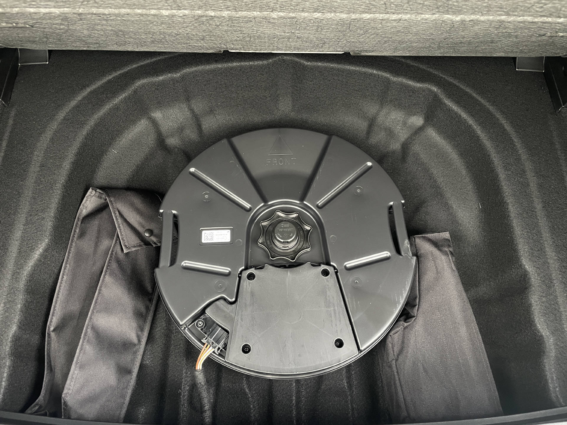 VW Golf VIII 2.0 TSI GTI DSG-image-25