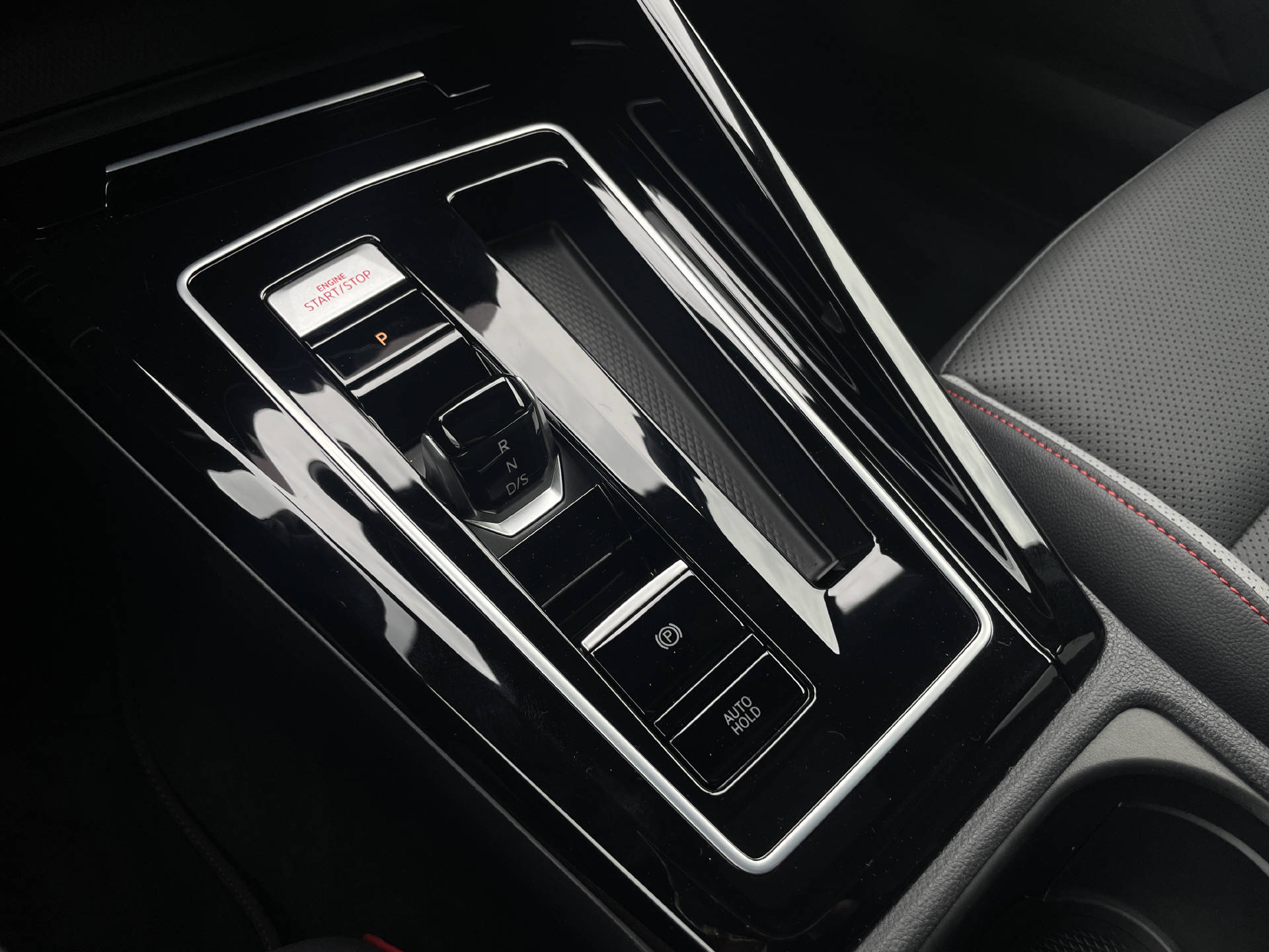 VW Golf VIII 2.0 TSI GTI DSG-image-20