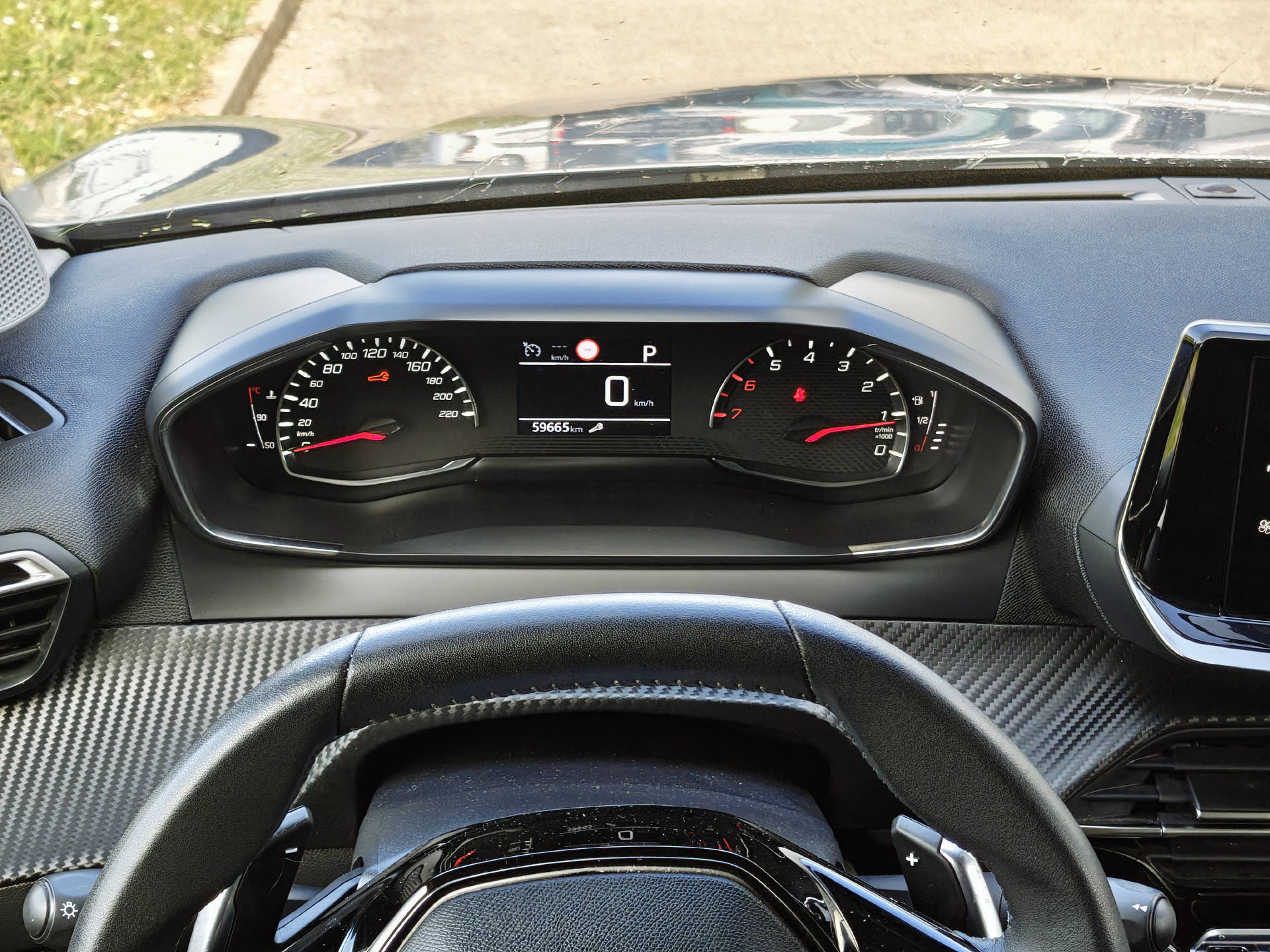PEUGEOT 208 1.2 PureTech 100 Active Pack-image-8