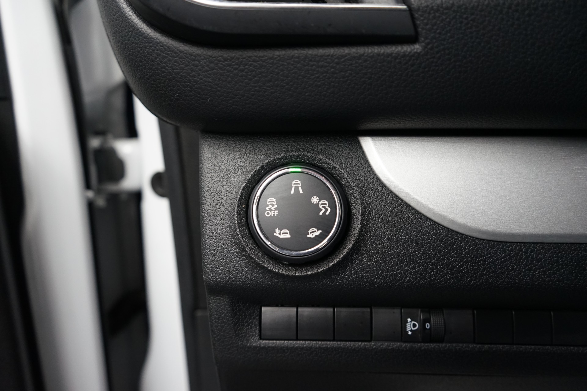 CITROEN Spacetourer EO 2.0 BlueHDi Business Lounge M EAT8-image-11