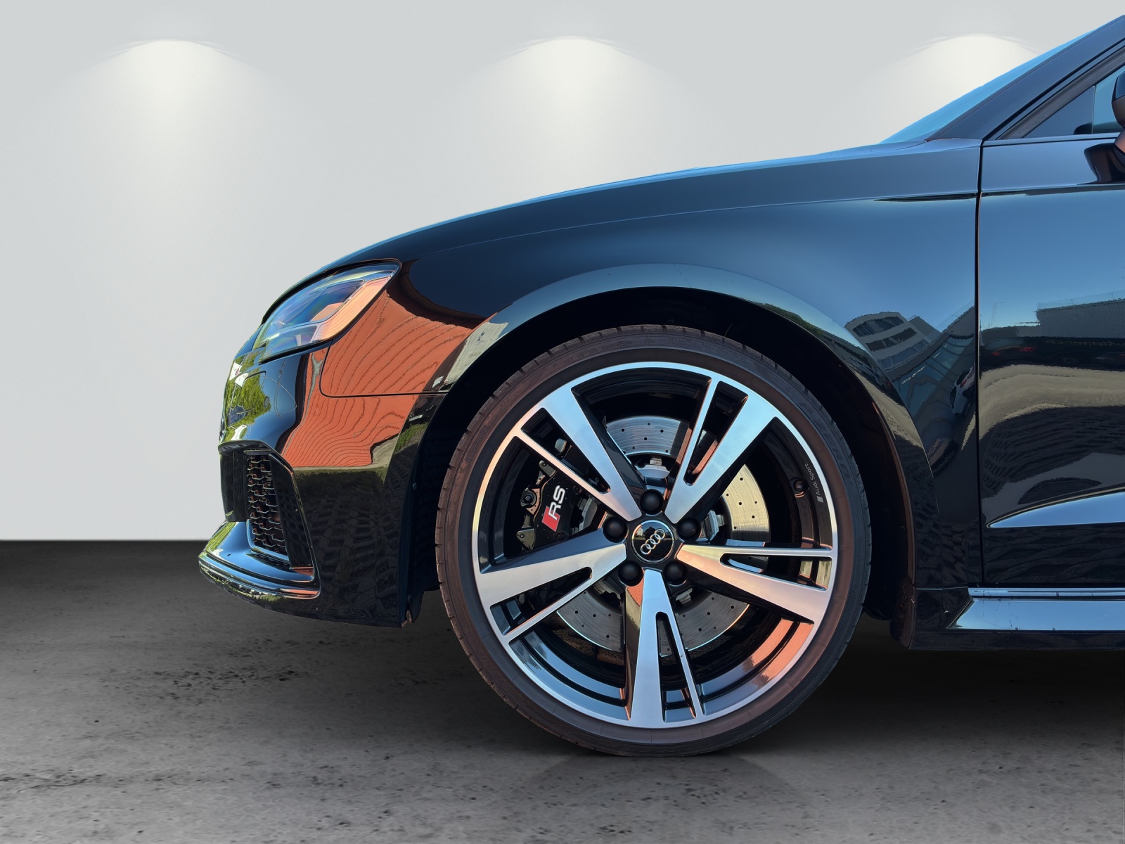 AUDI RS3 Sportback 2.5 TSI quattro S-tronic-image-10