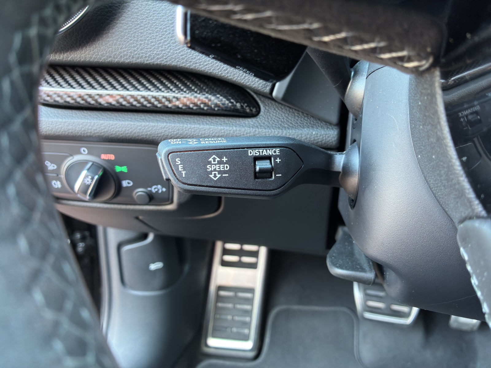 AUDI RS3 Sportback 2.5 TSI quattro S-tronic-image-14