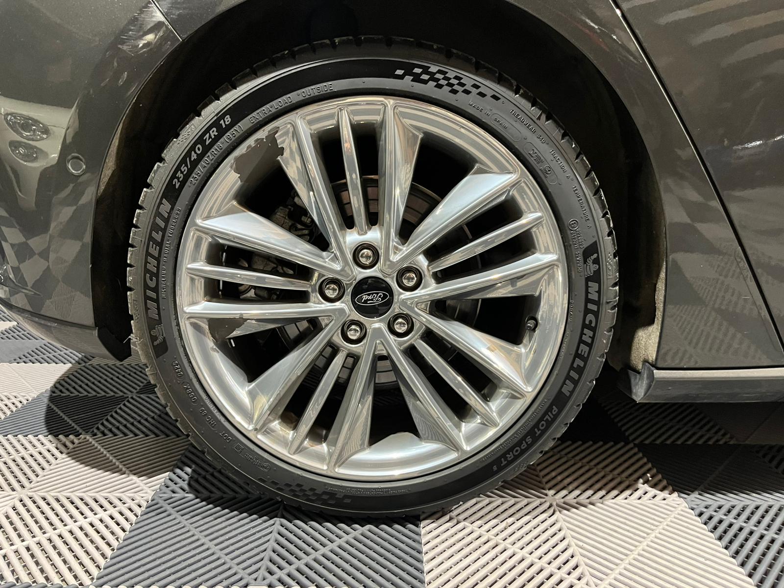 FORD Focus 2.0 TDCi Vignale Automatic-image-19