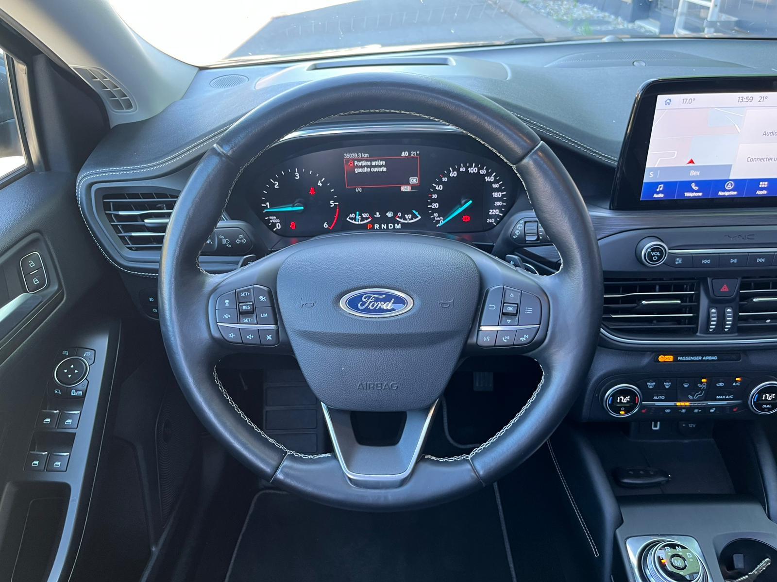 FORD Focus 2.0 TDCi Vignale Automatic-image-12