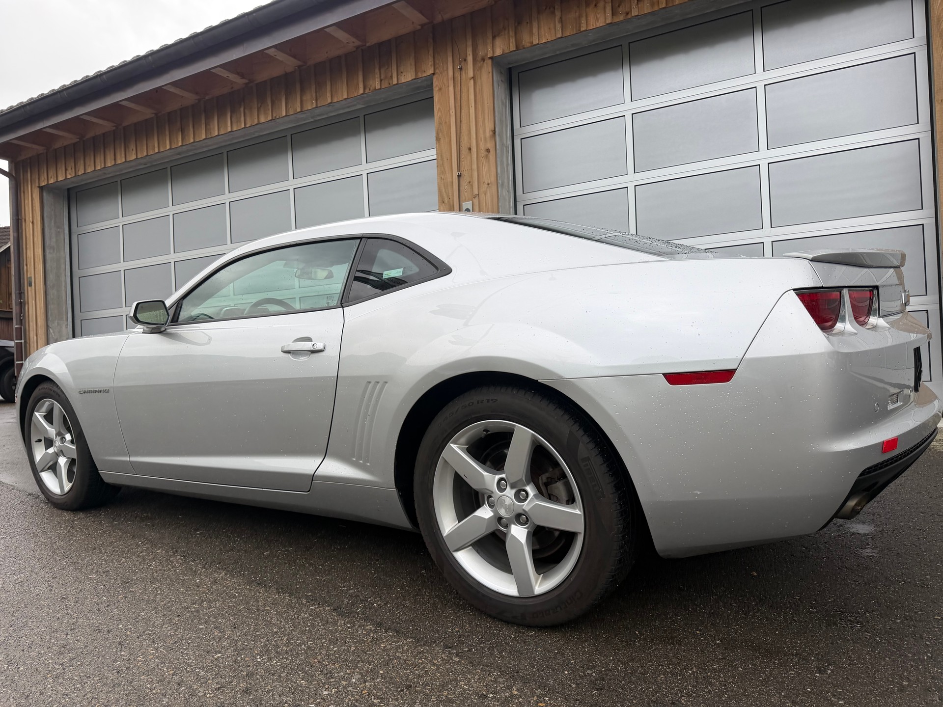 CHEVROLET CAMARO-image-2