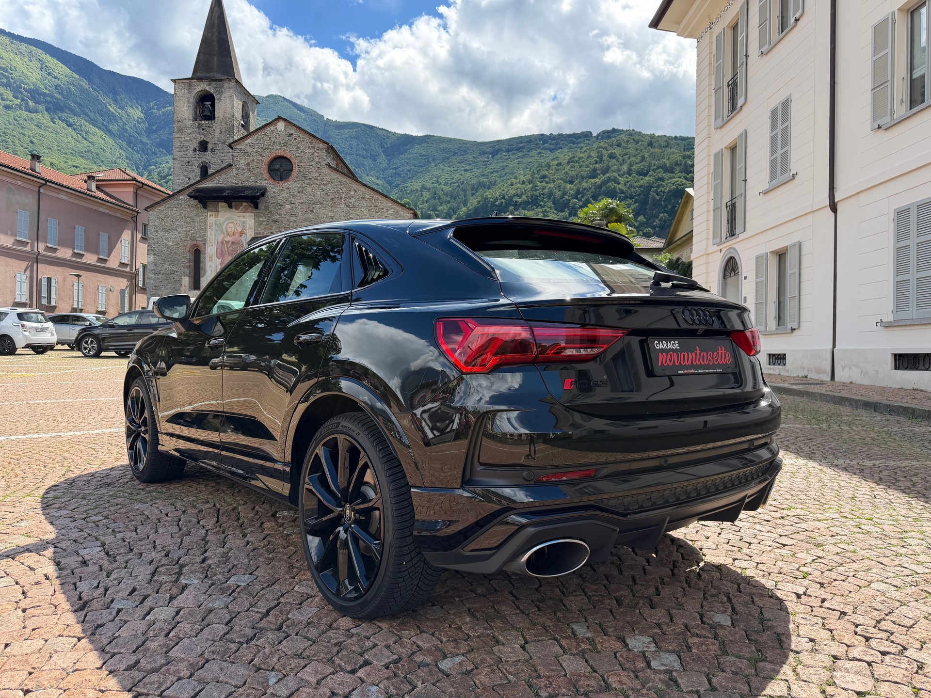 AUDI RS Q3 Sportback quattro S tronic-image-5