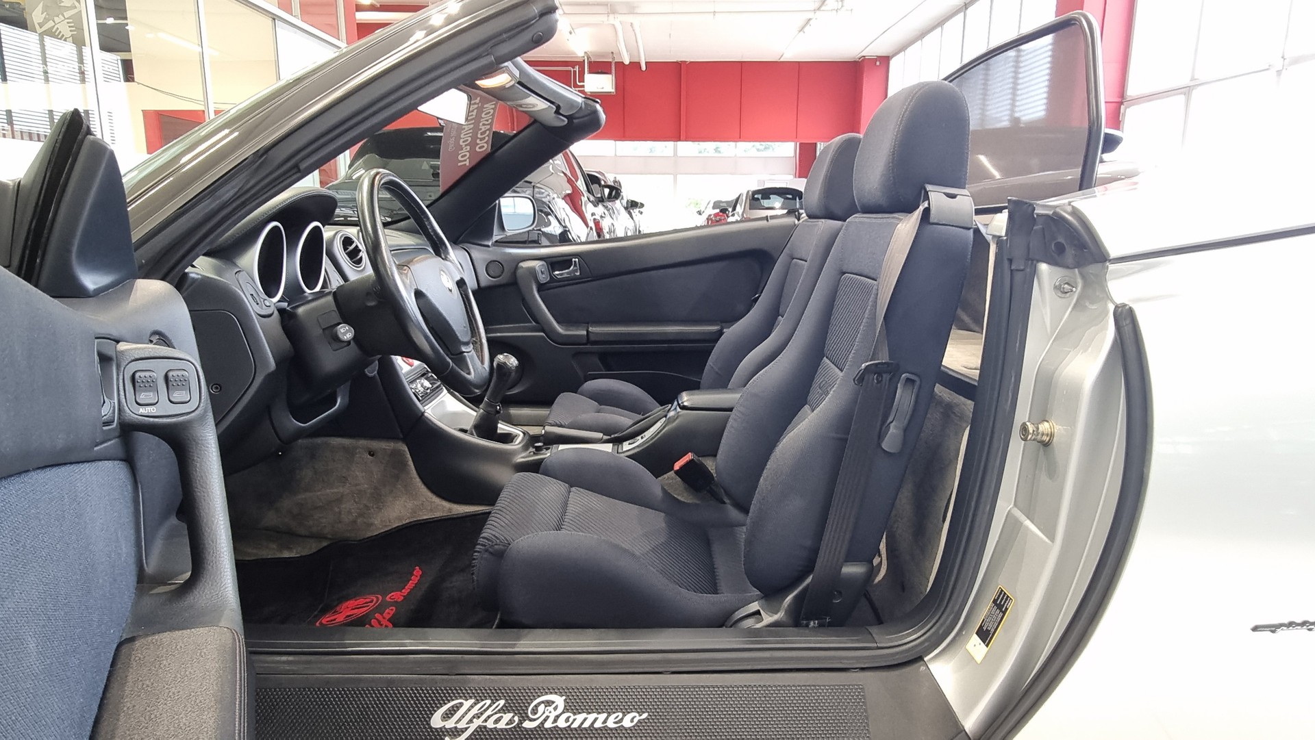 ALFA ROMEO Spider 2.0 16V TS-image-17