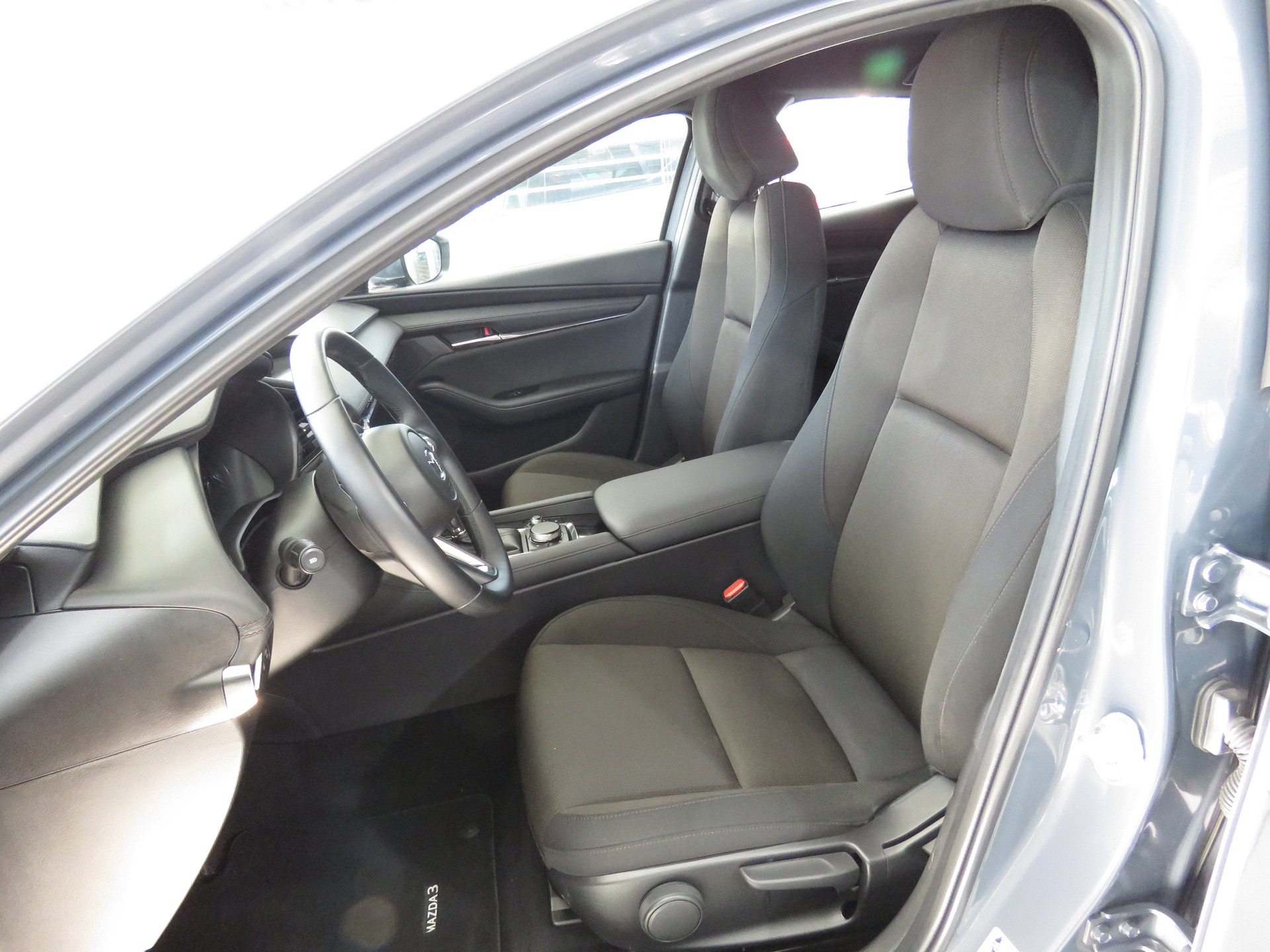MAZDA 3 Hatchback SKYACTIV-G M Hybrid 122 Ambition Automat-image-7