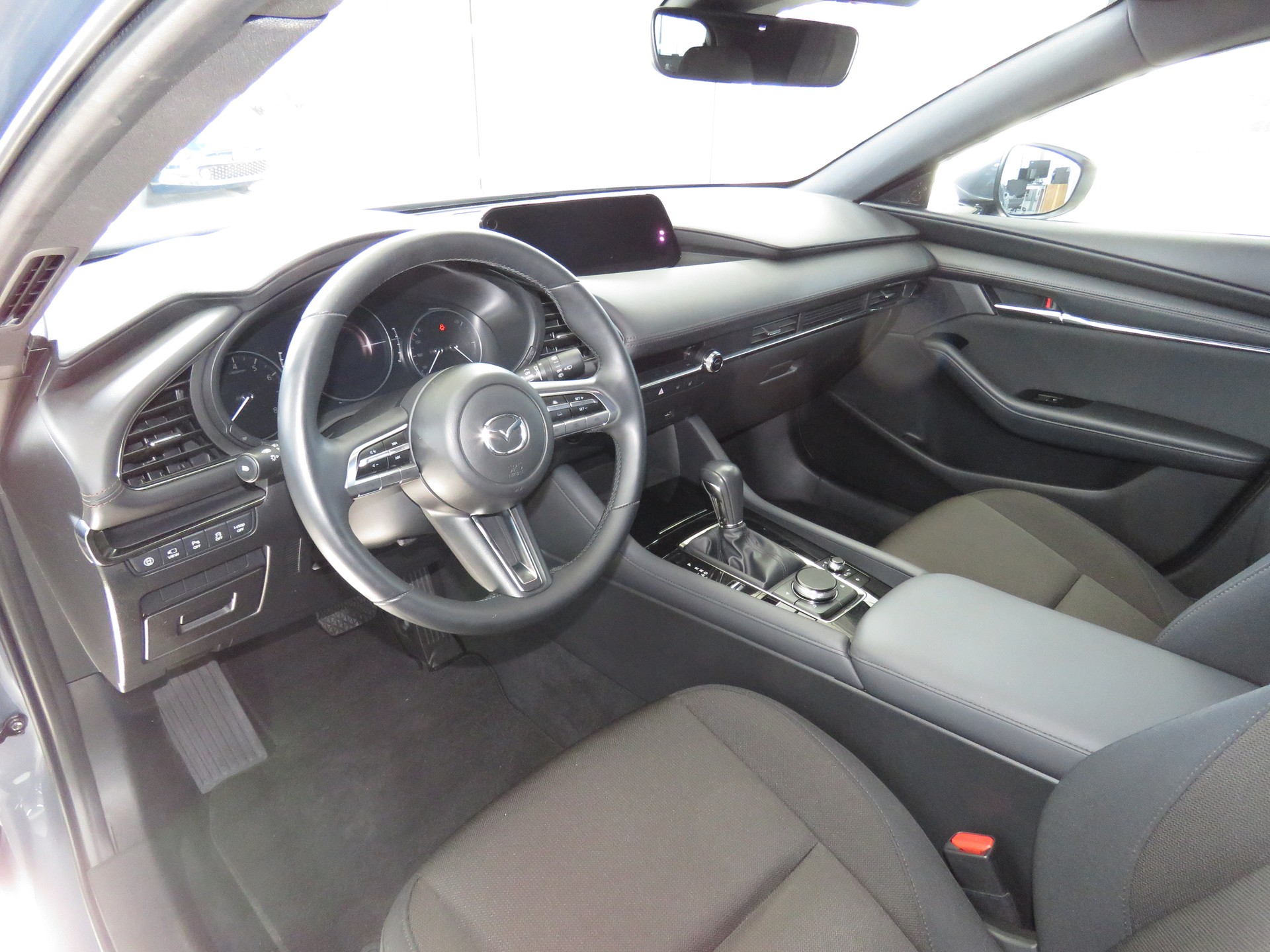 MAZDA 3 Hatchback SKYACTIV-G M Hybrid 122 Ambition Automat-image-6