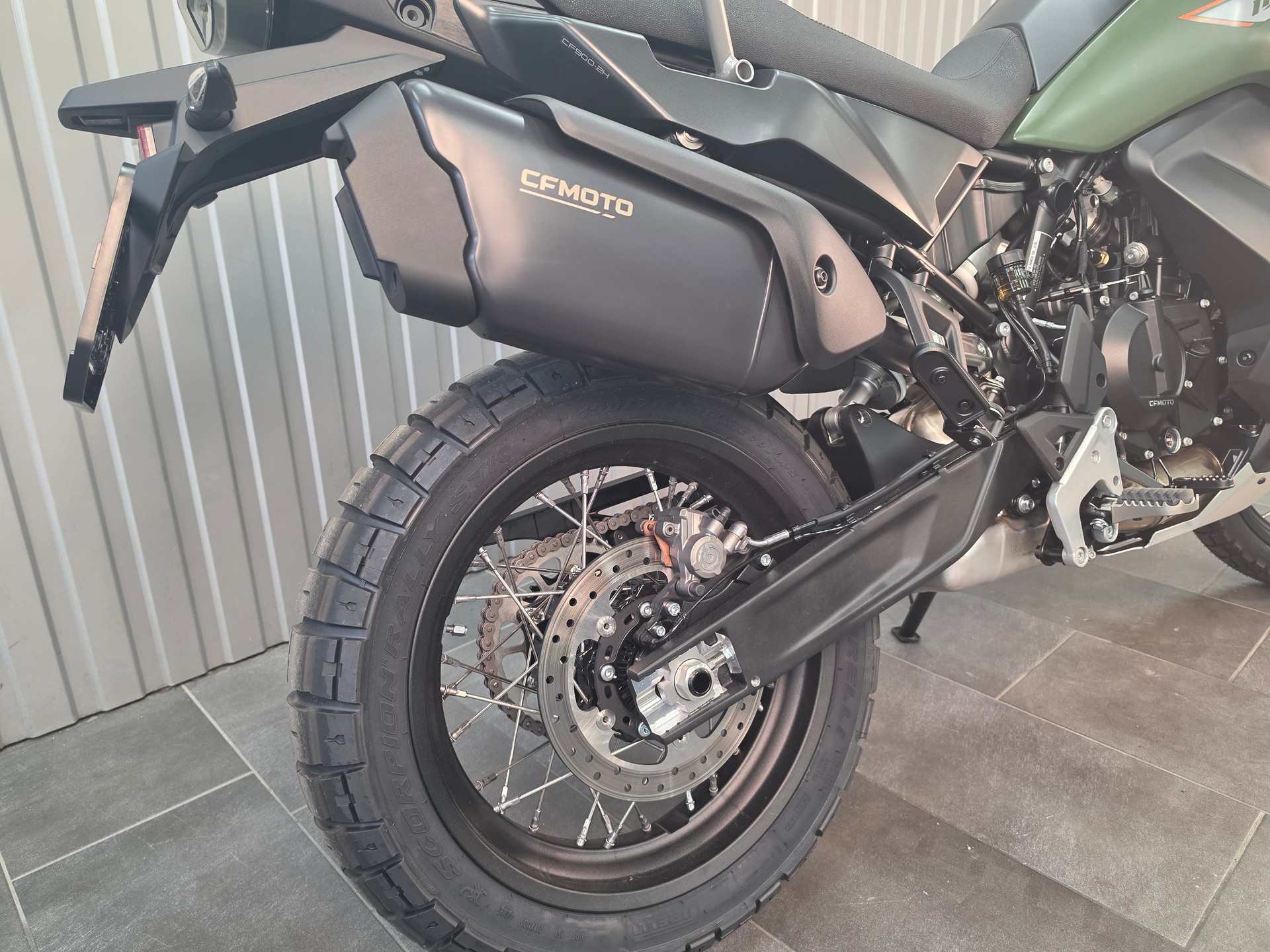 CF MOTO 1000 MT-X-showroom-element-2