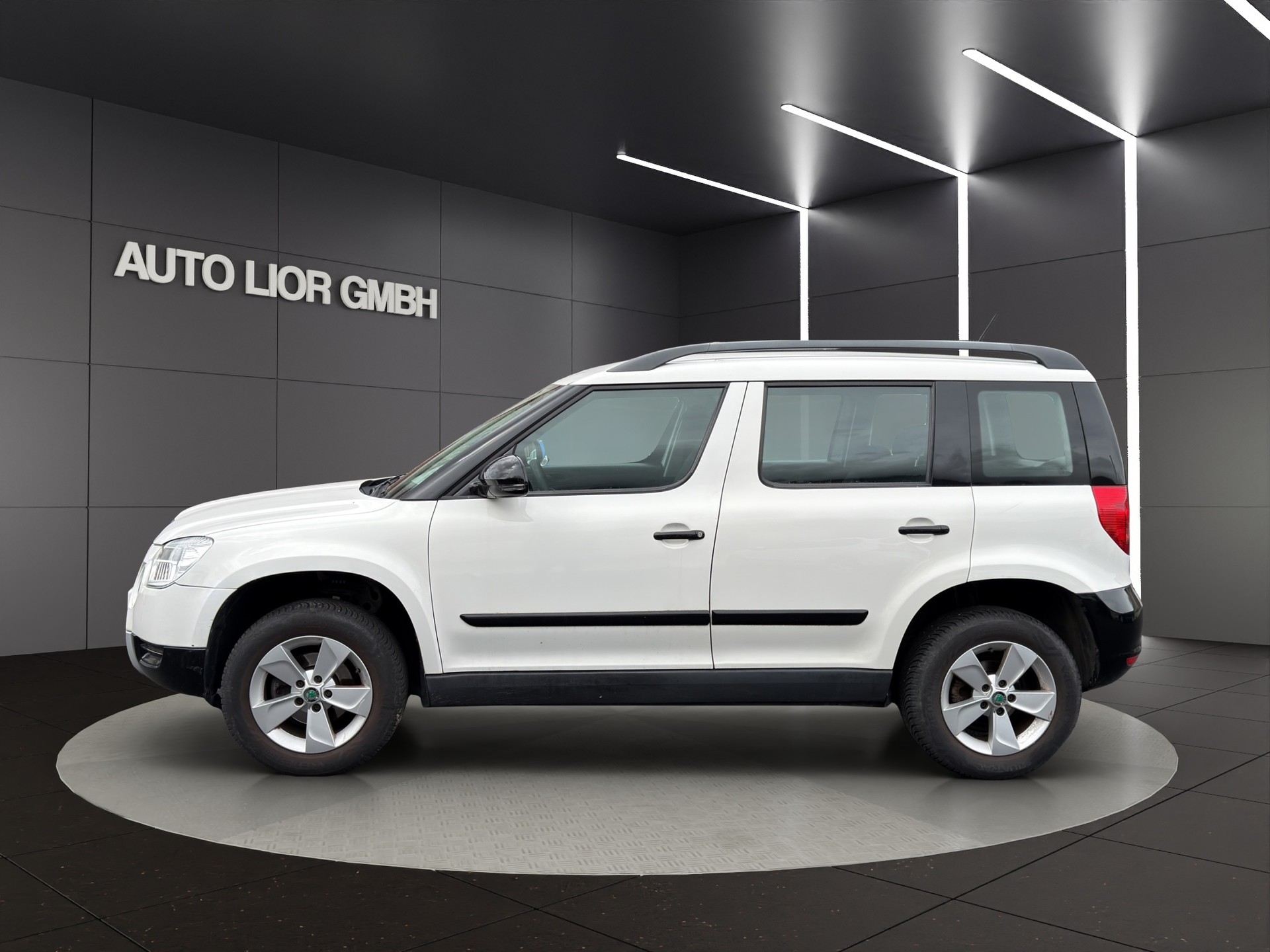 SKODA Yeti 1.2 TSI Elegance DSG-image-6