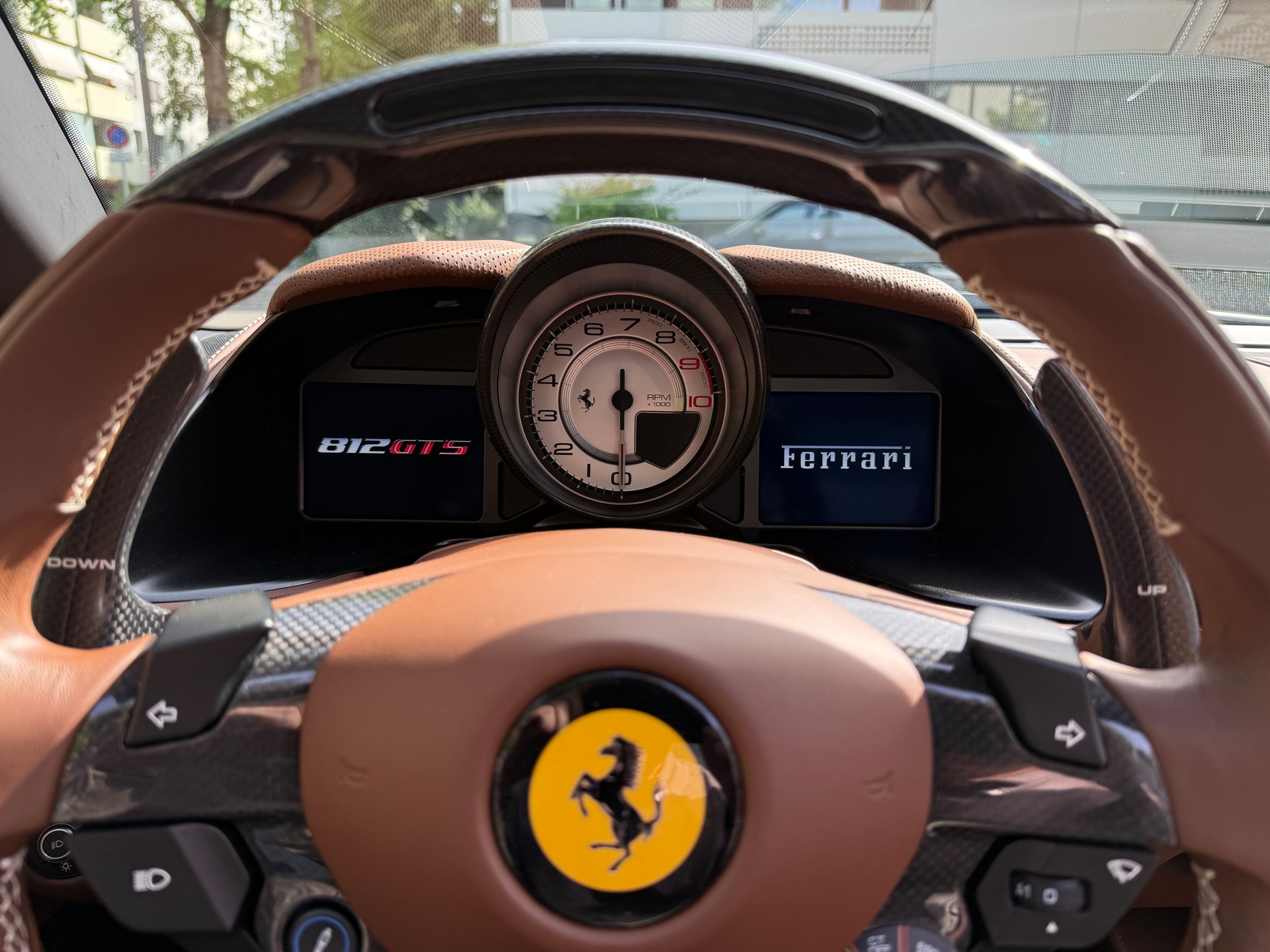 FERRARI 812 GTS-image-8