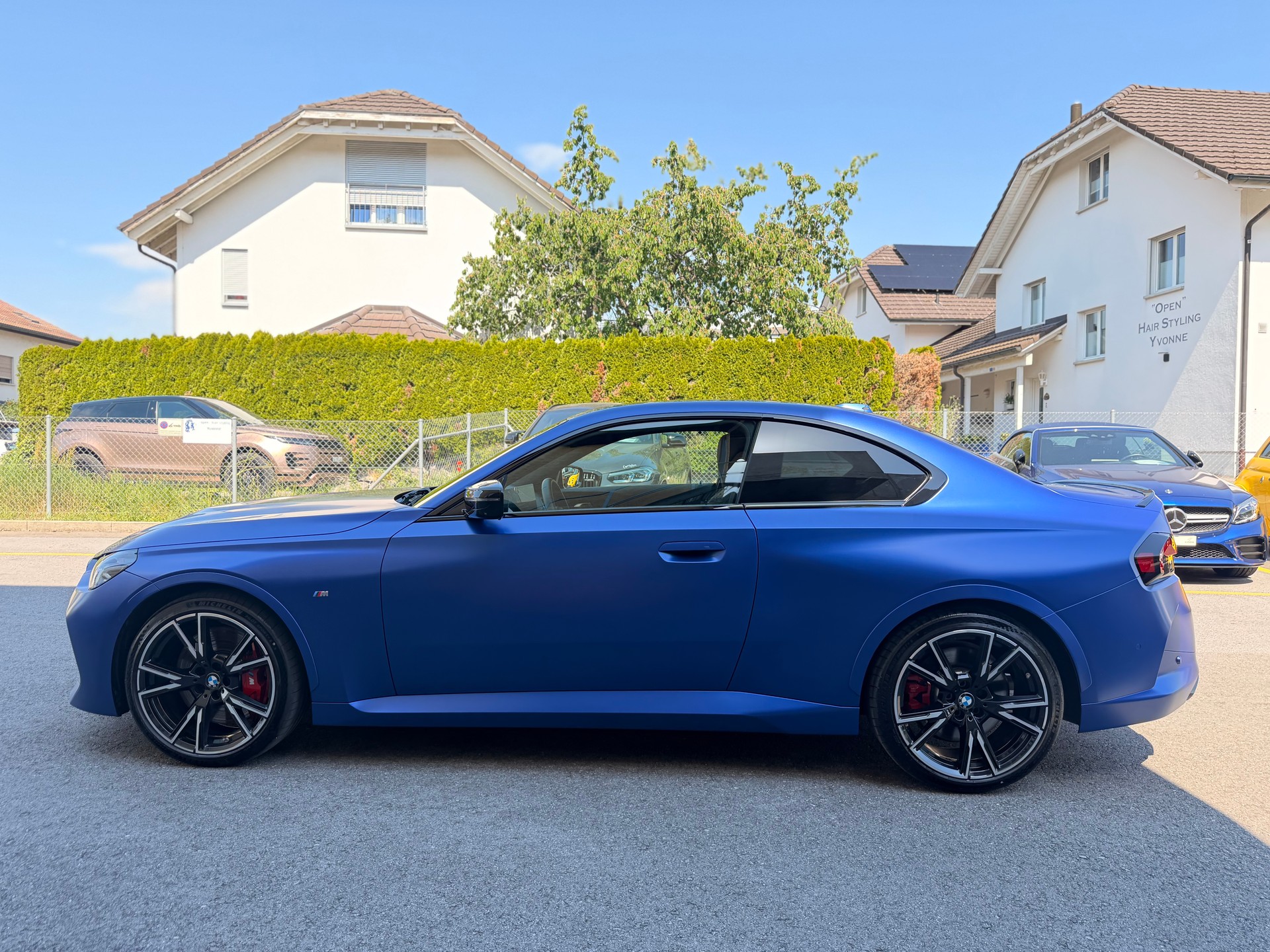 BMW M240i xDrive M Sport Pro Steptronic-showroom-element-1