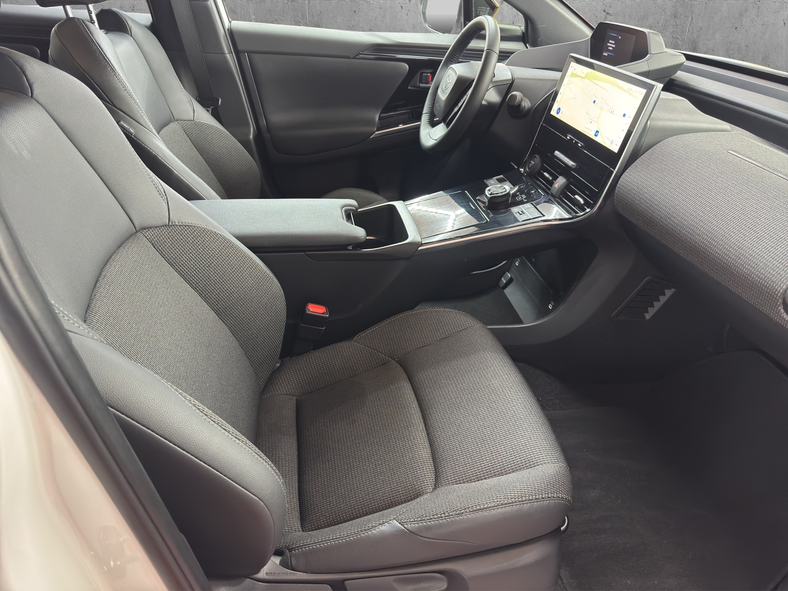 TOYOTA bZ4X Style 71,4 kWh 4WD-image-7