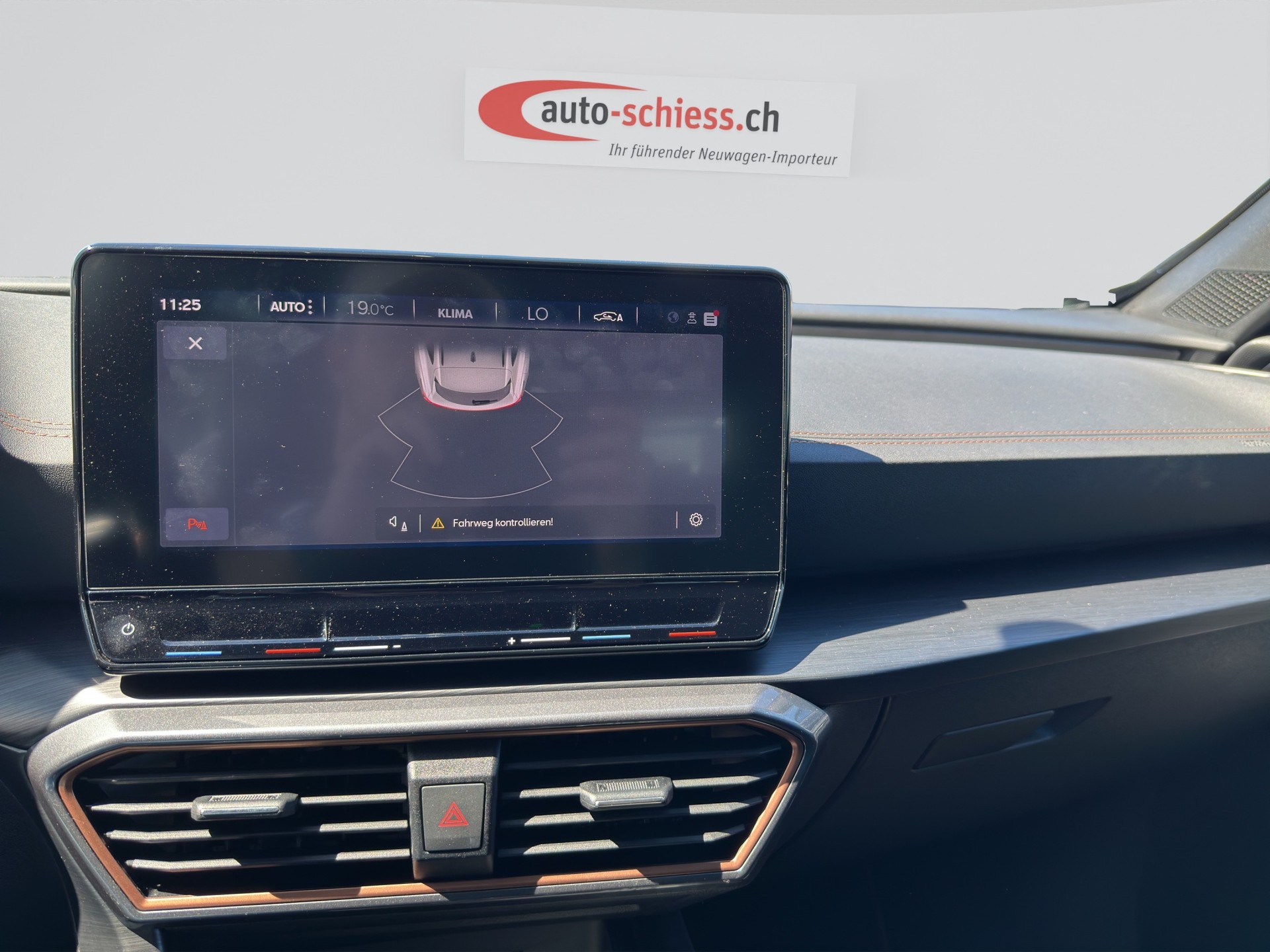 CUPRA Formentor 1.5 TSI DSG-image-12
