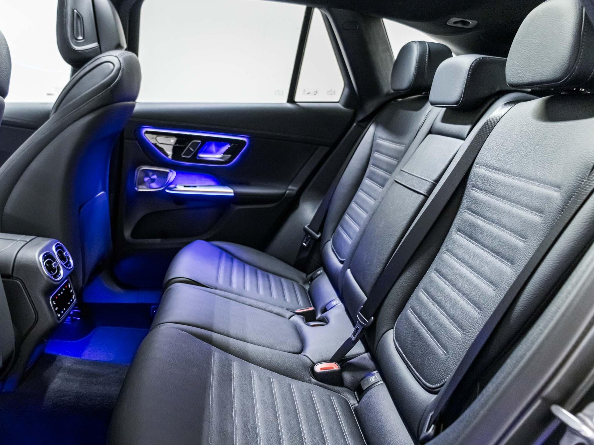 MERCEDES-BENZ GLC 220 d 4MATIC-image-7