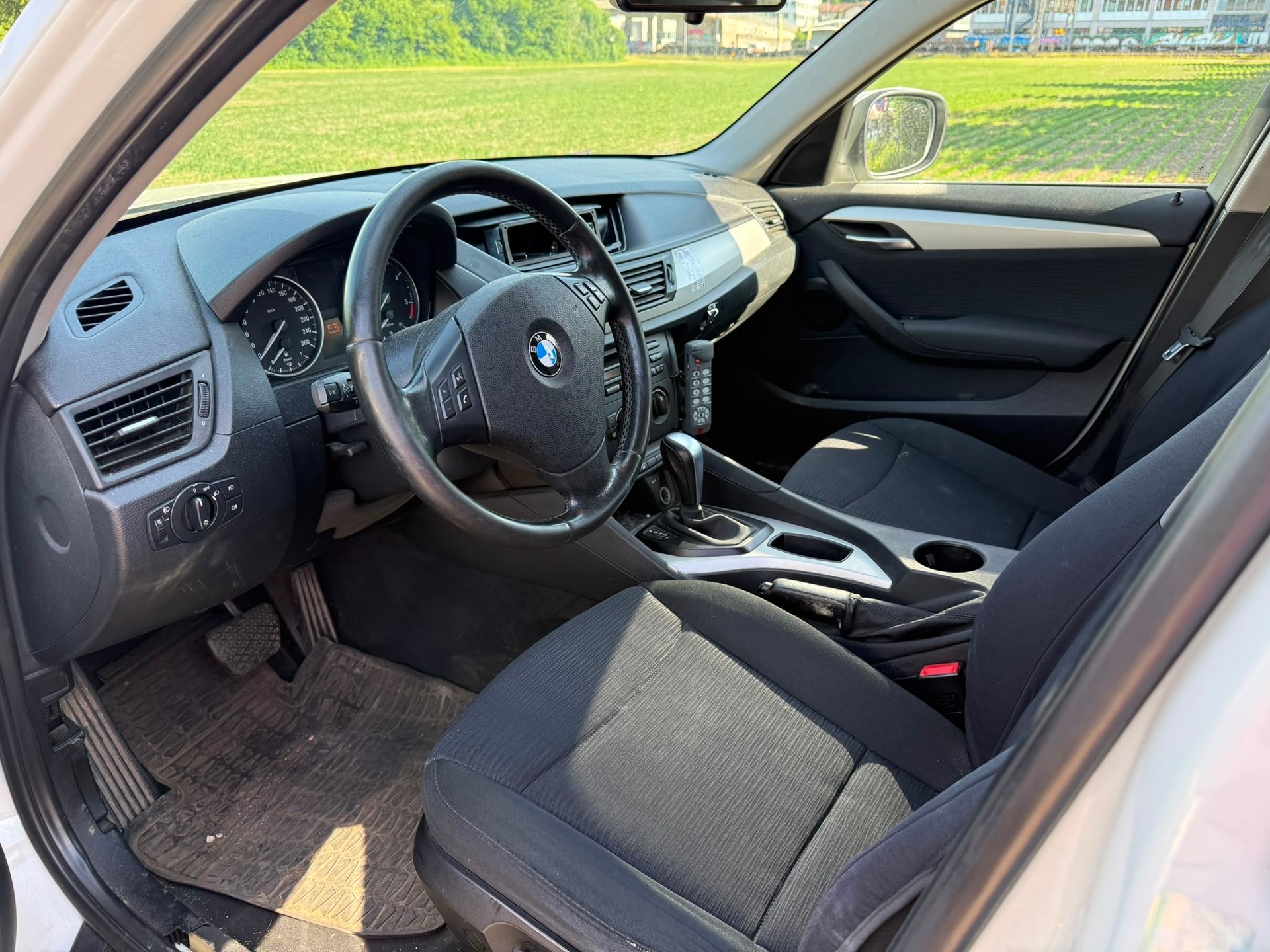 BMW X1 xDrive 23d Steptronic-image-8