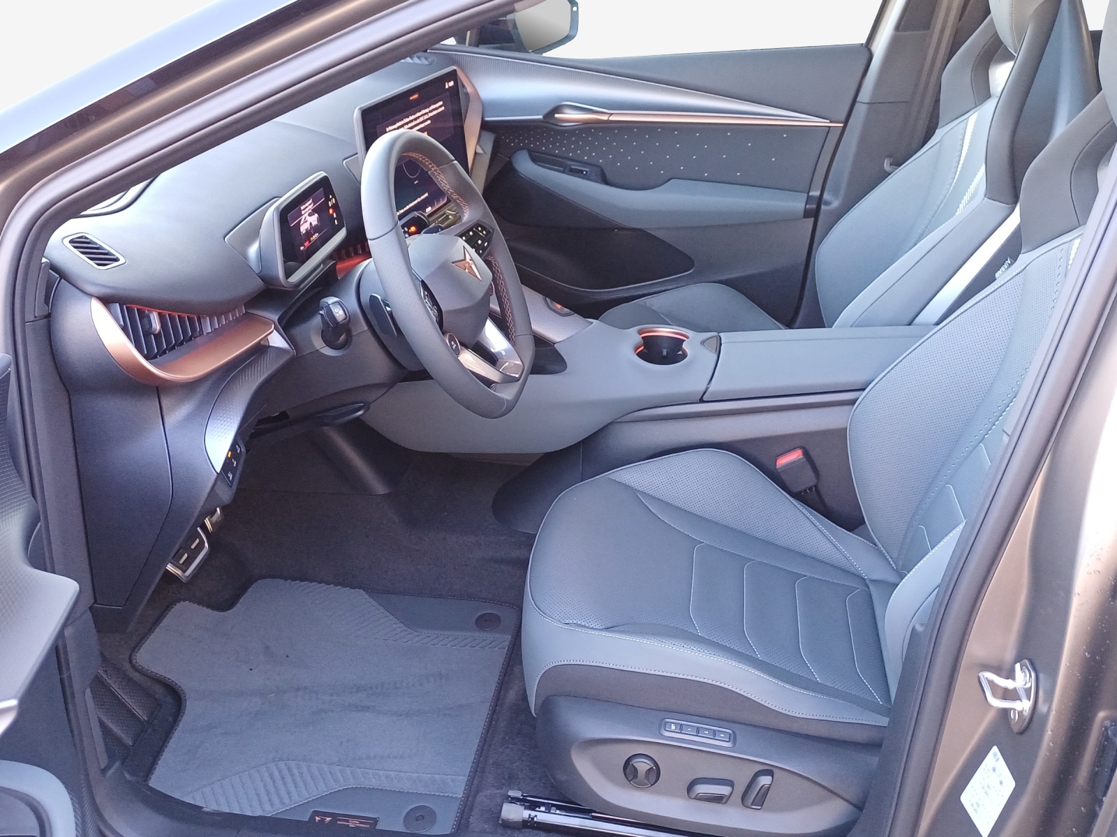 CUPRA CUPRA TAVASCAN EXTREME 77kWh 340PS 4DRIVE PRIME EDITION-image-7