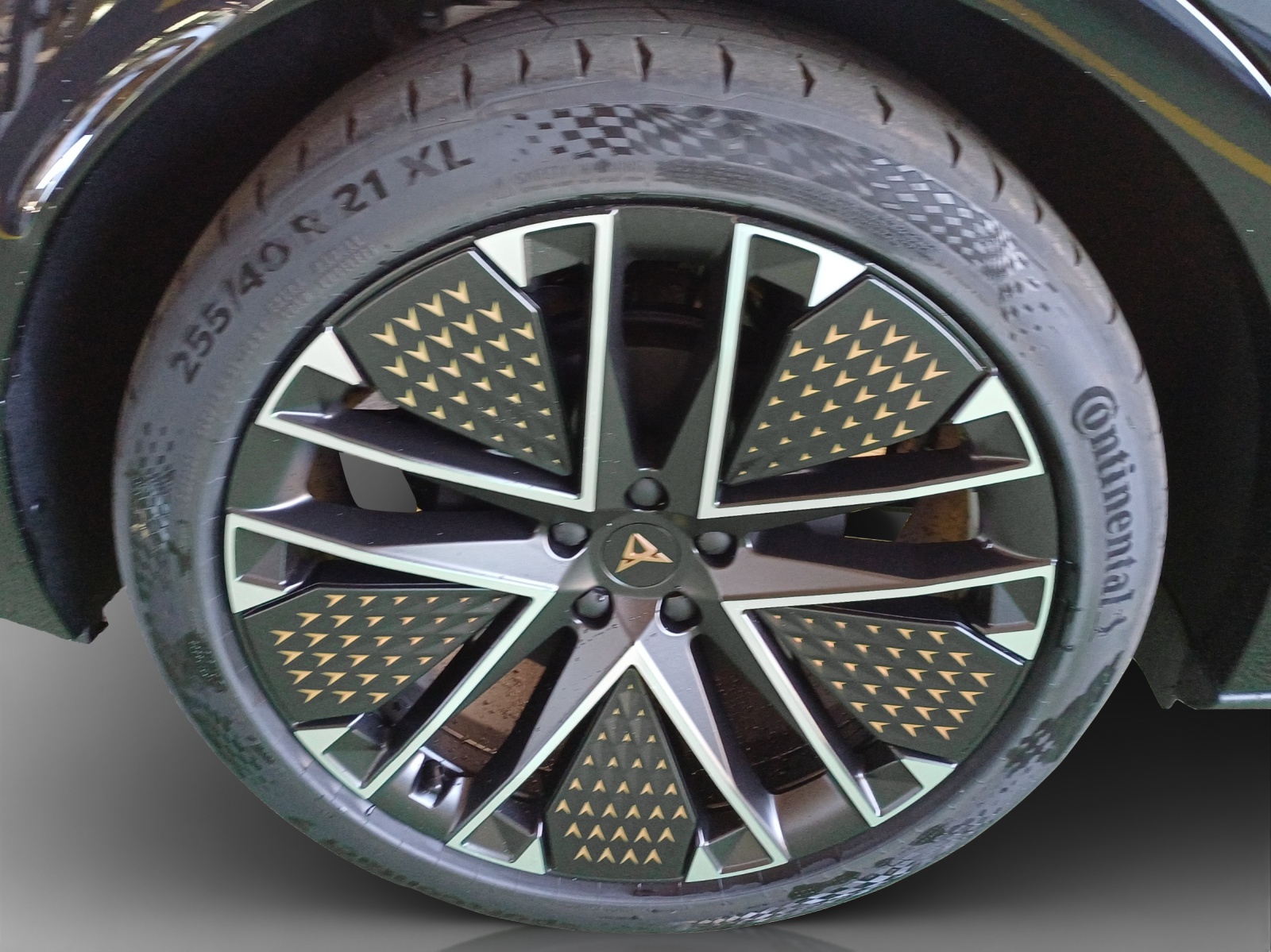 CUPRA CUPRA TAVASCAN EXTREME 77kWh 340PS 4DRIVE PRIME EDITION-image-13